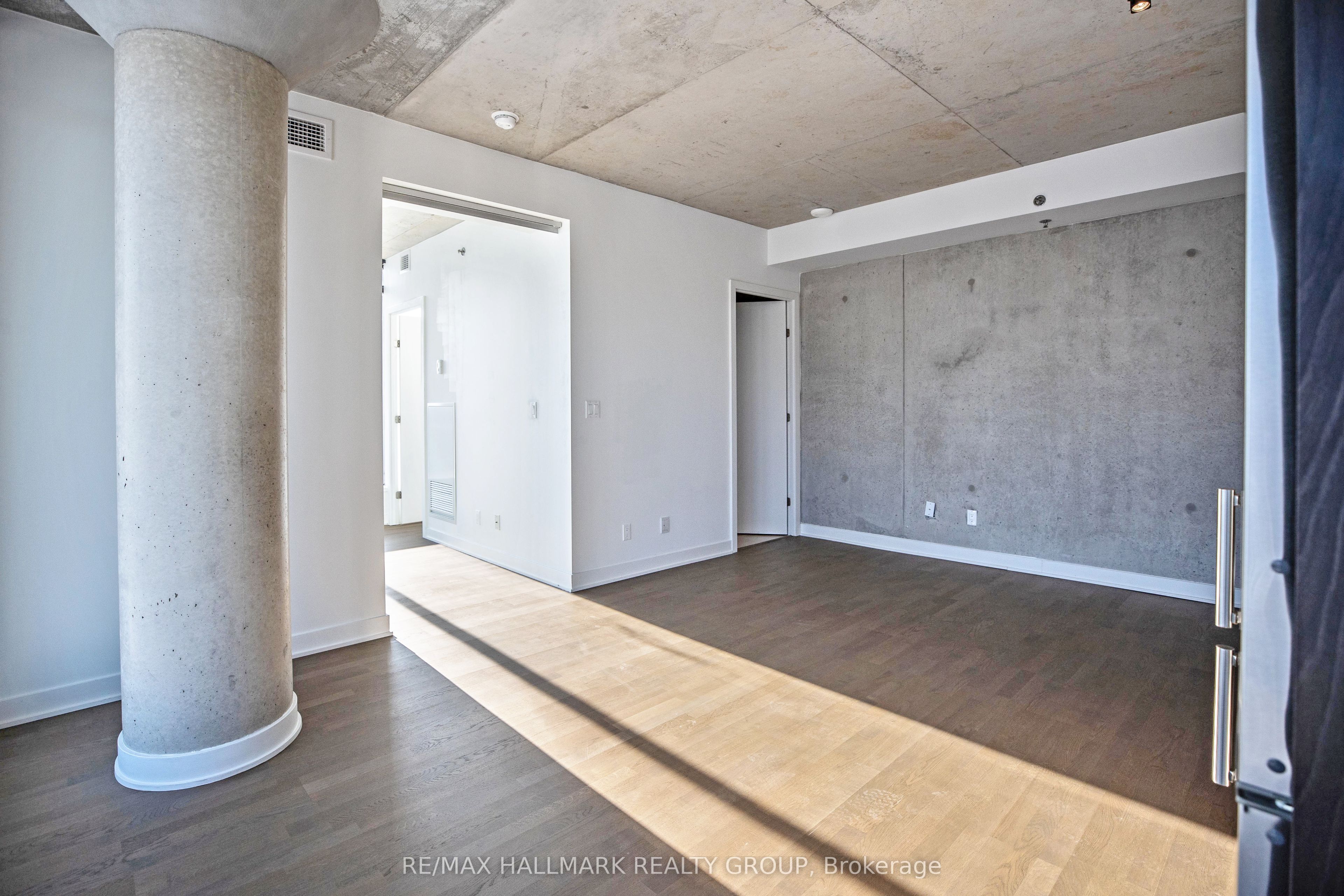 203 Catherine Street 902 Property Photo 14