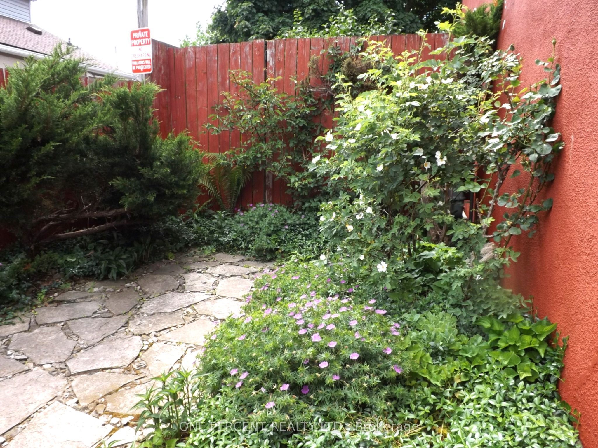 5815 Main Street Property Photo 19