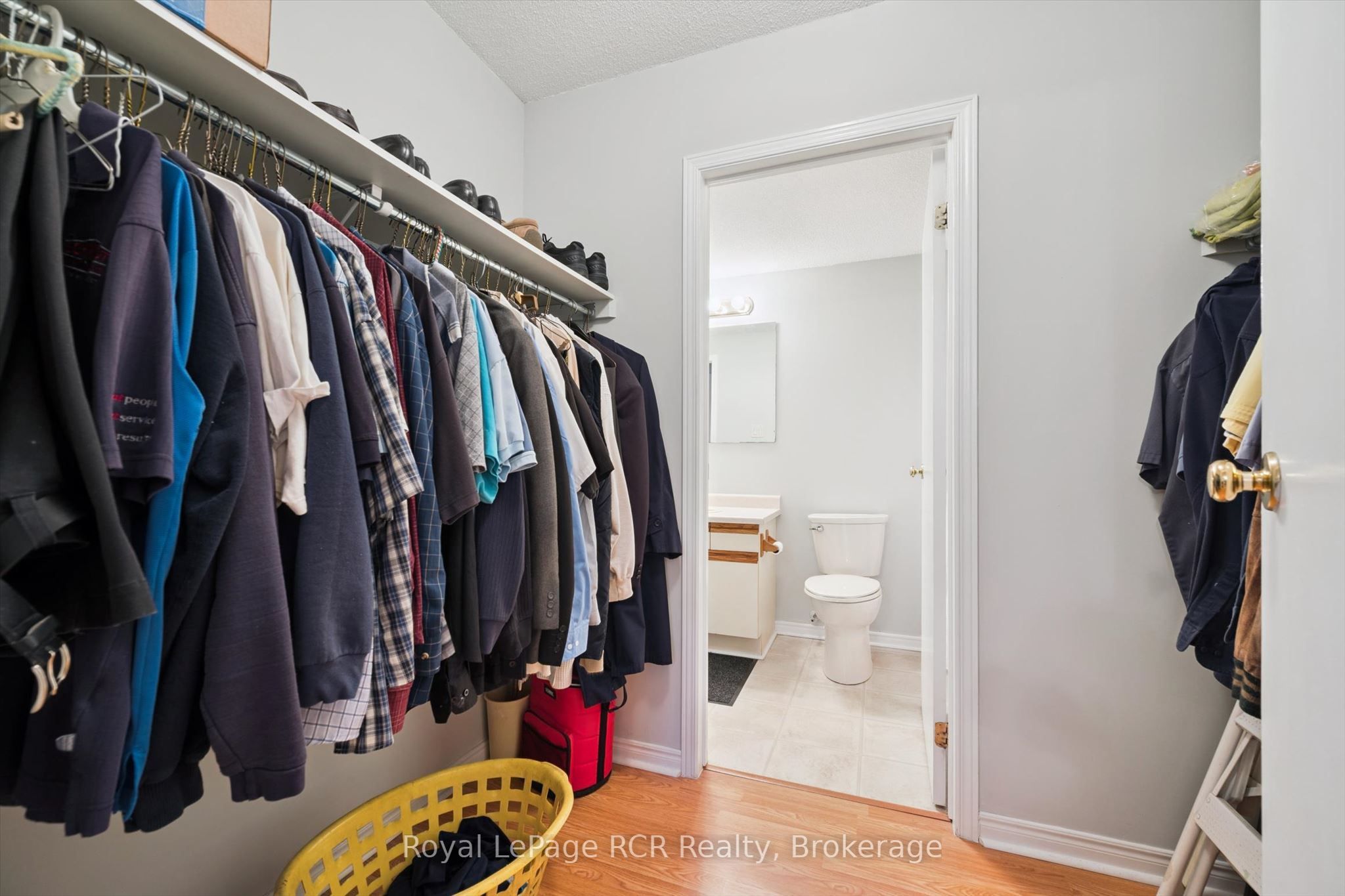 497 Birmingham Street W 105 Property Photo 20