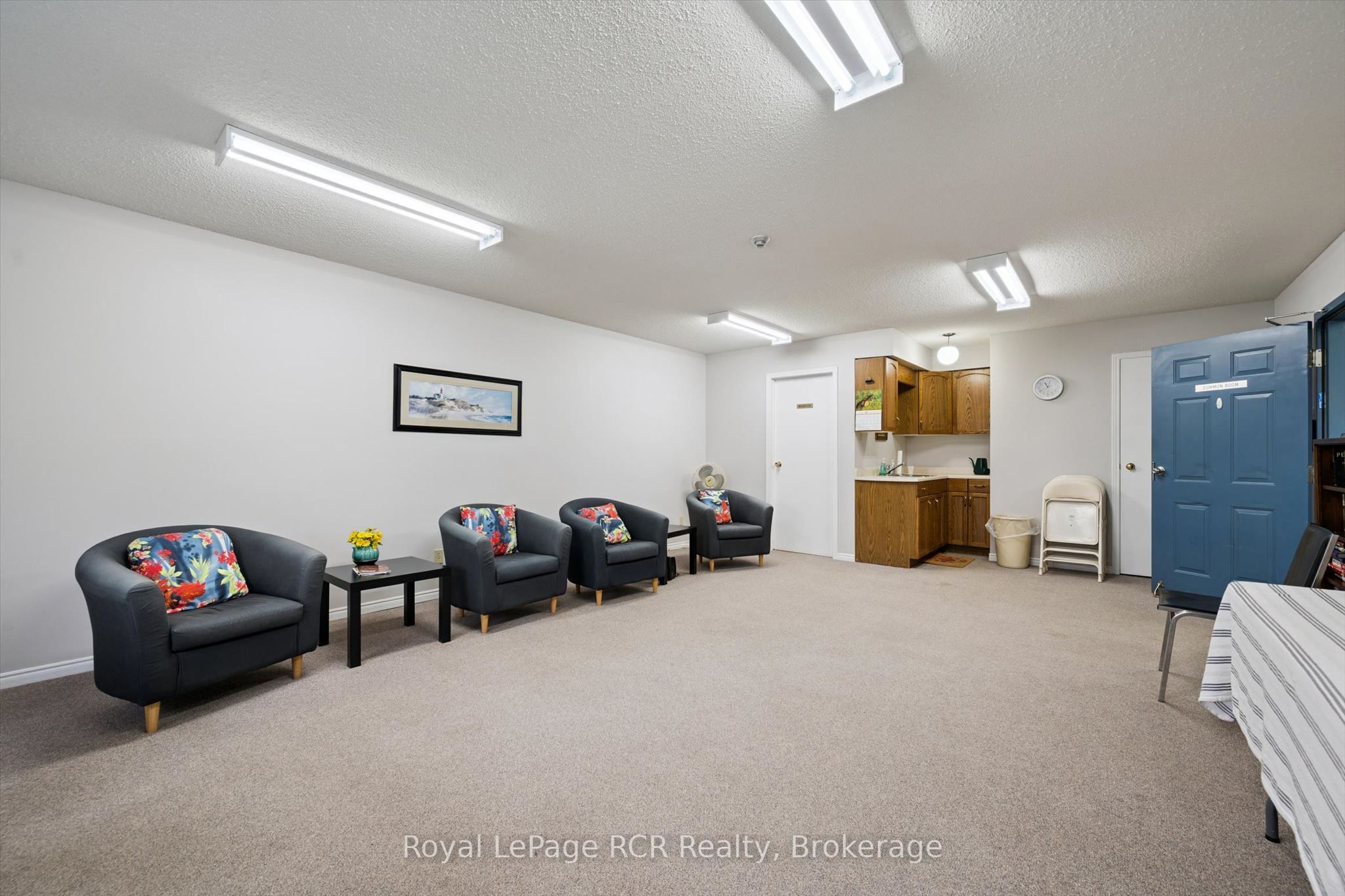 497 Birmingham Street W 105 Property Photo 24