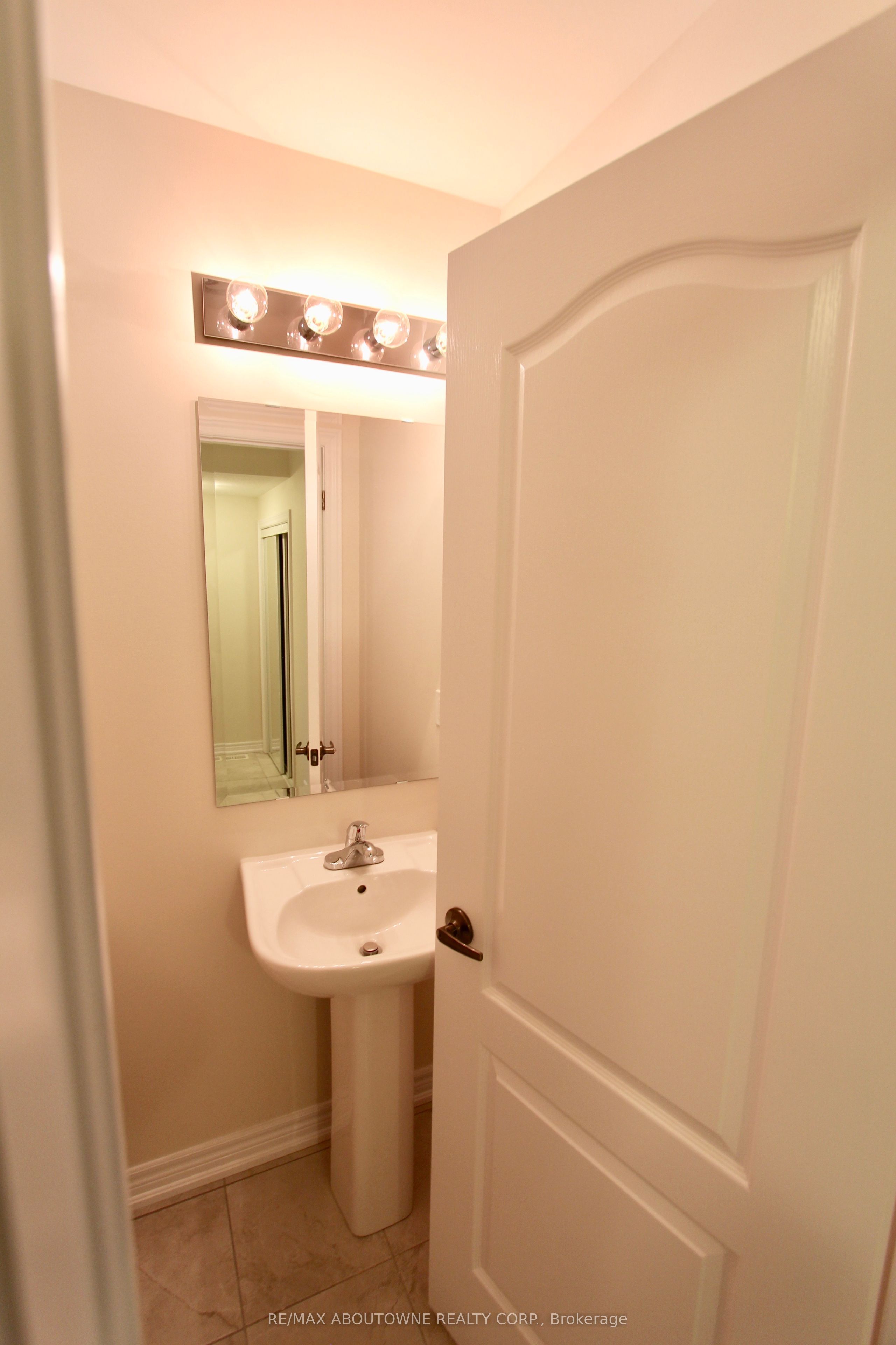 177 Law Drive Property Photo 11