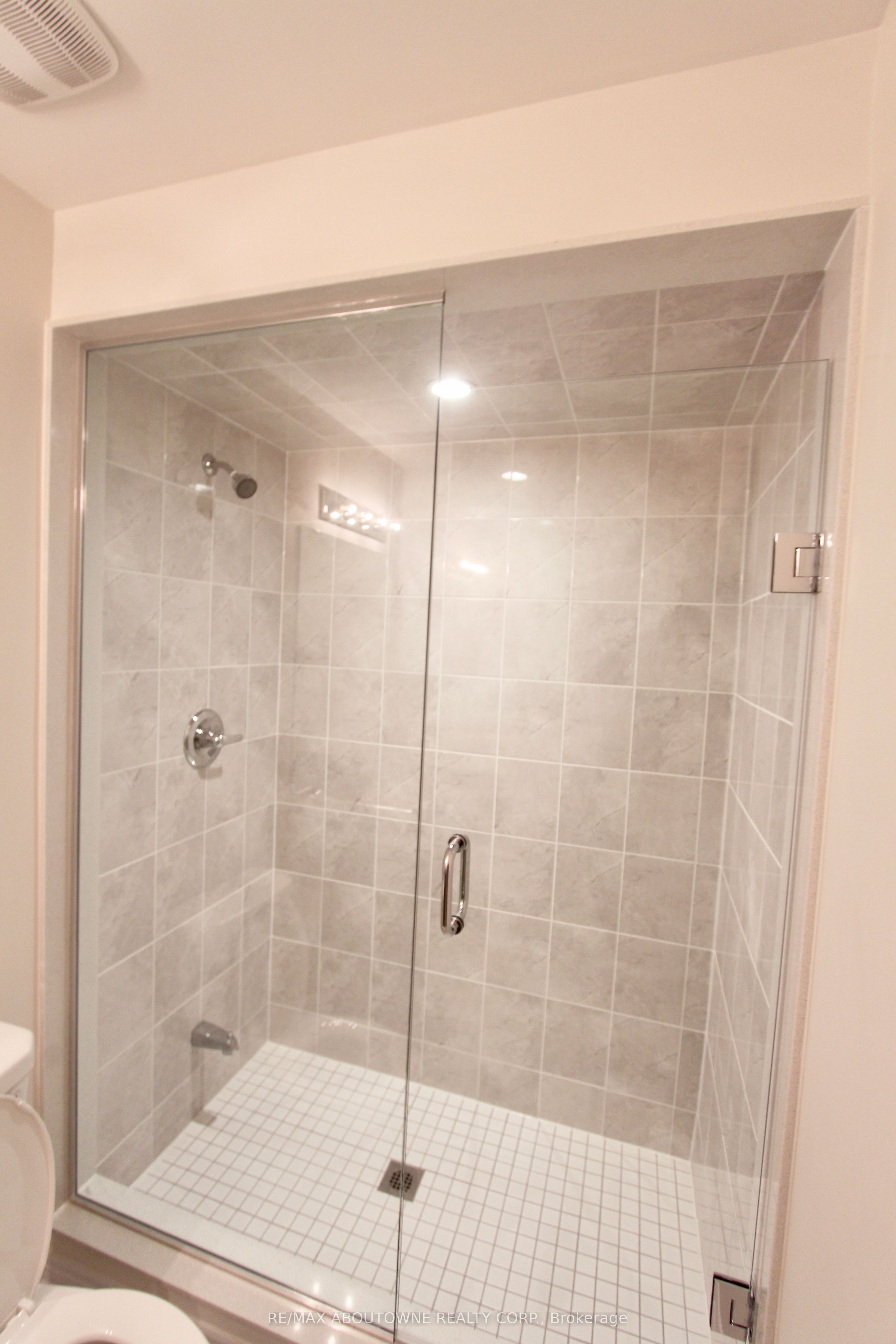 177 Law Drive Property Photo 17
