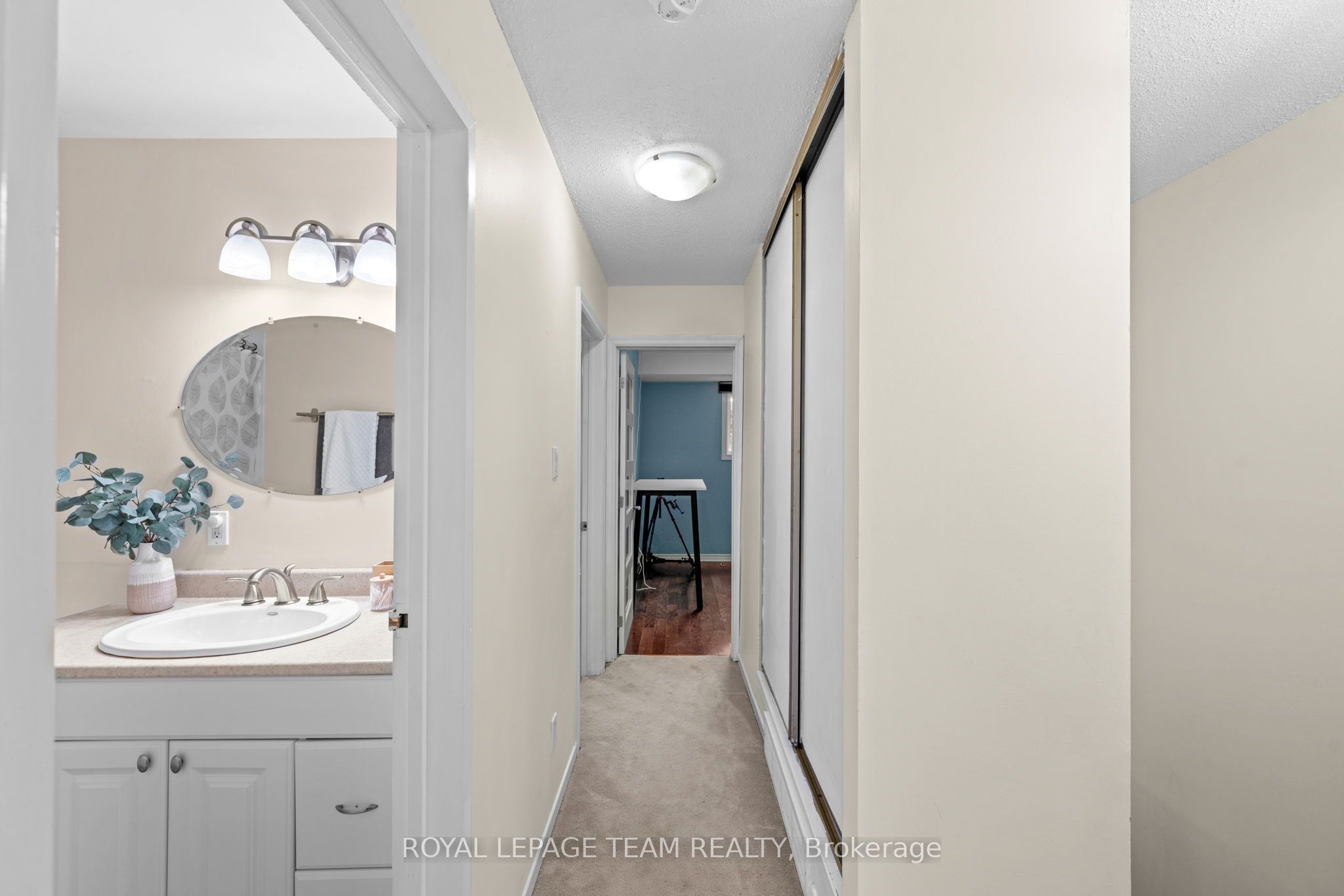 128 Mcclintock Way Property Photo 17