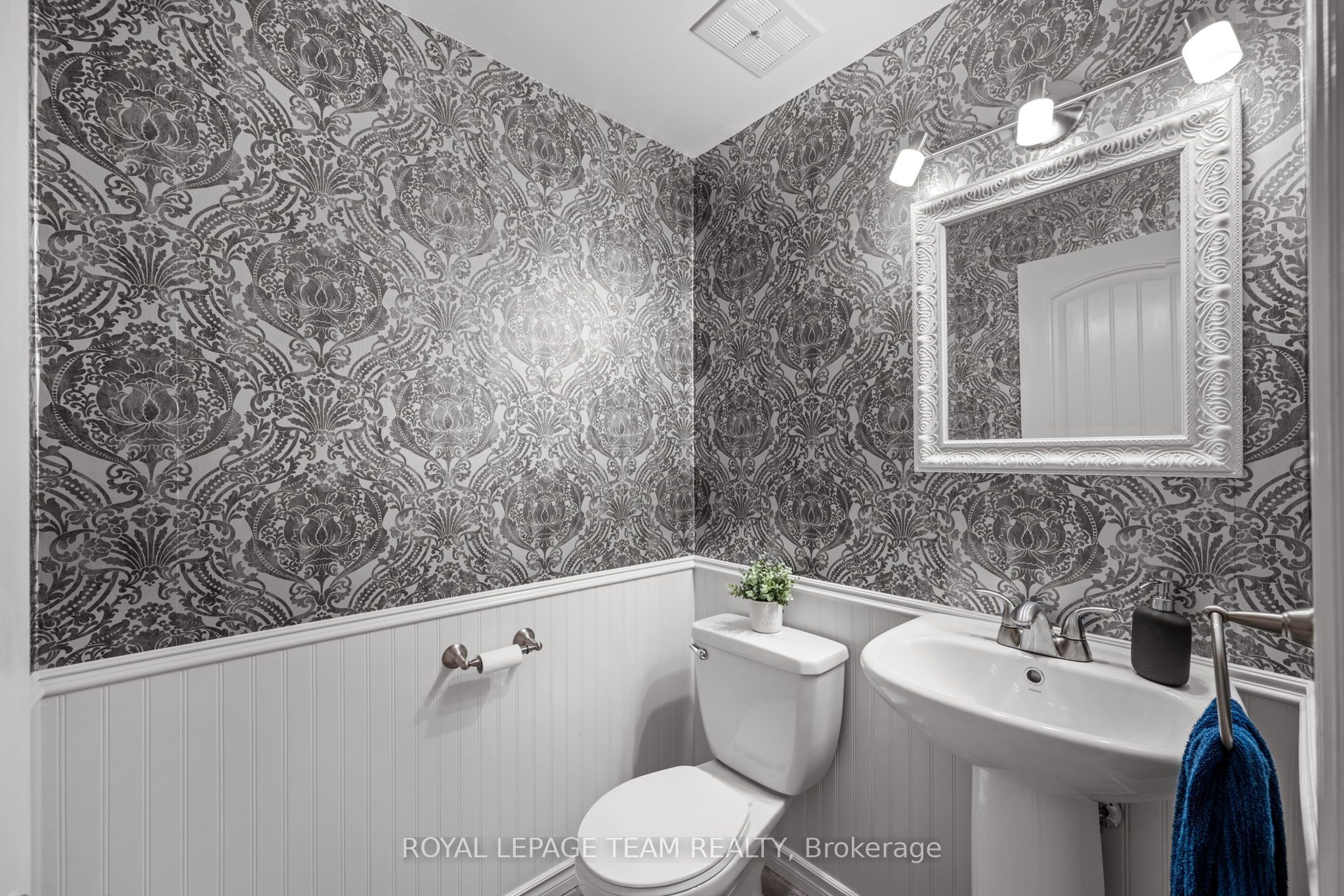 128 Mcclintock Way Property Photo 29