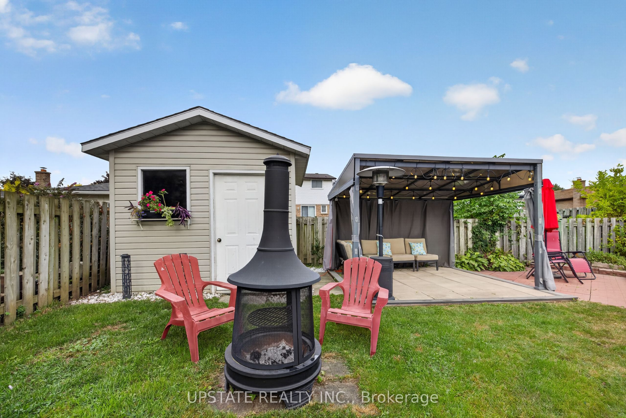 221 Cedarwoods Crescent Property Photo 35