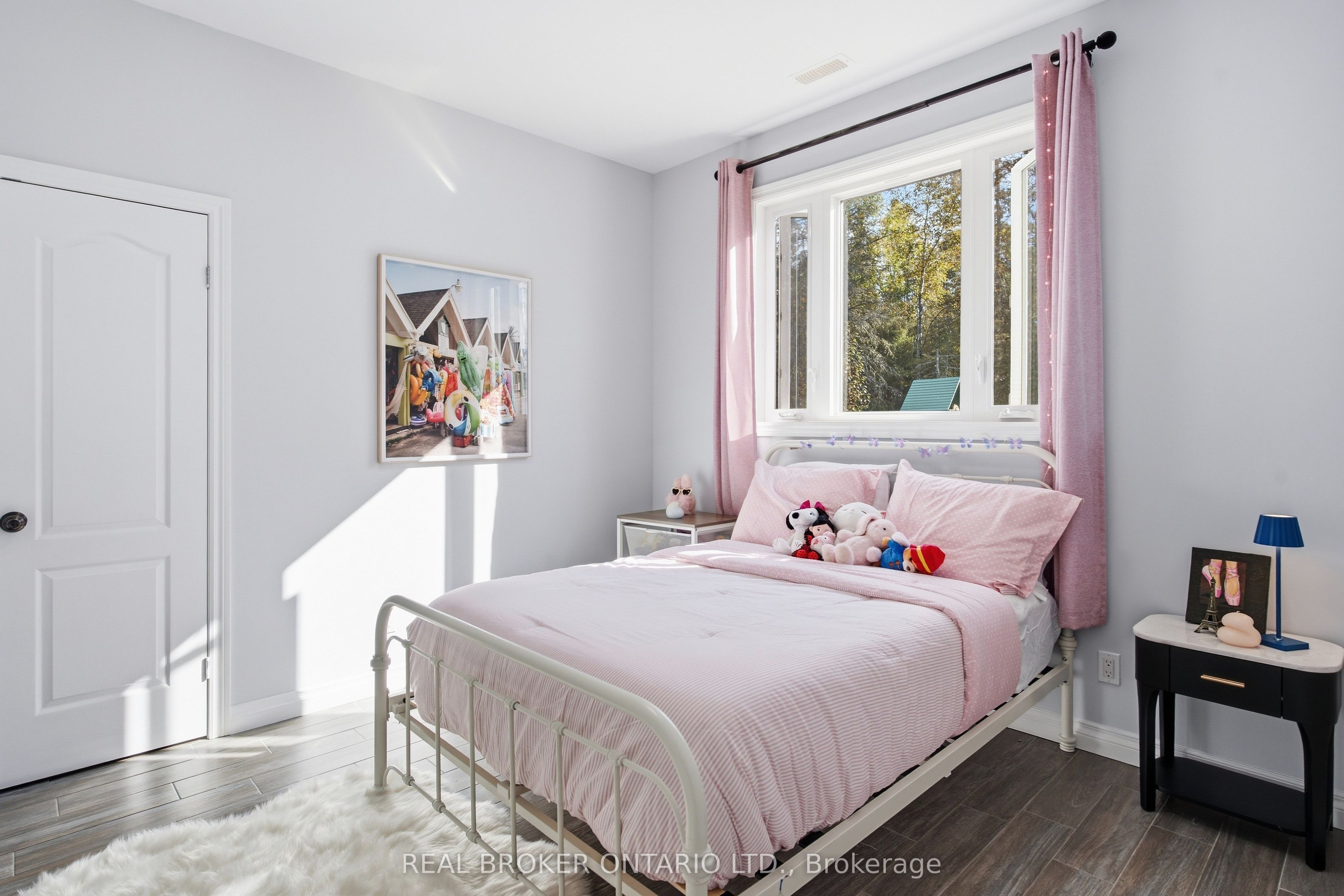 5381 Desmarais Road Property Photo 16