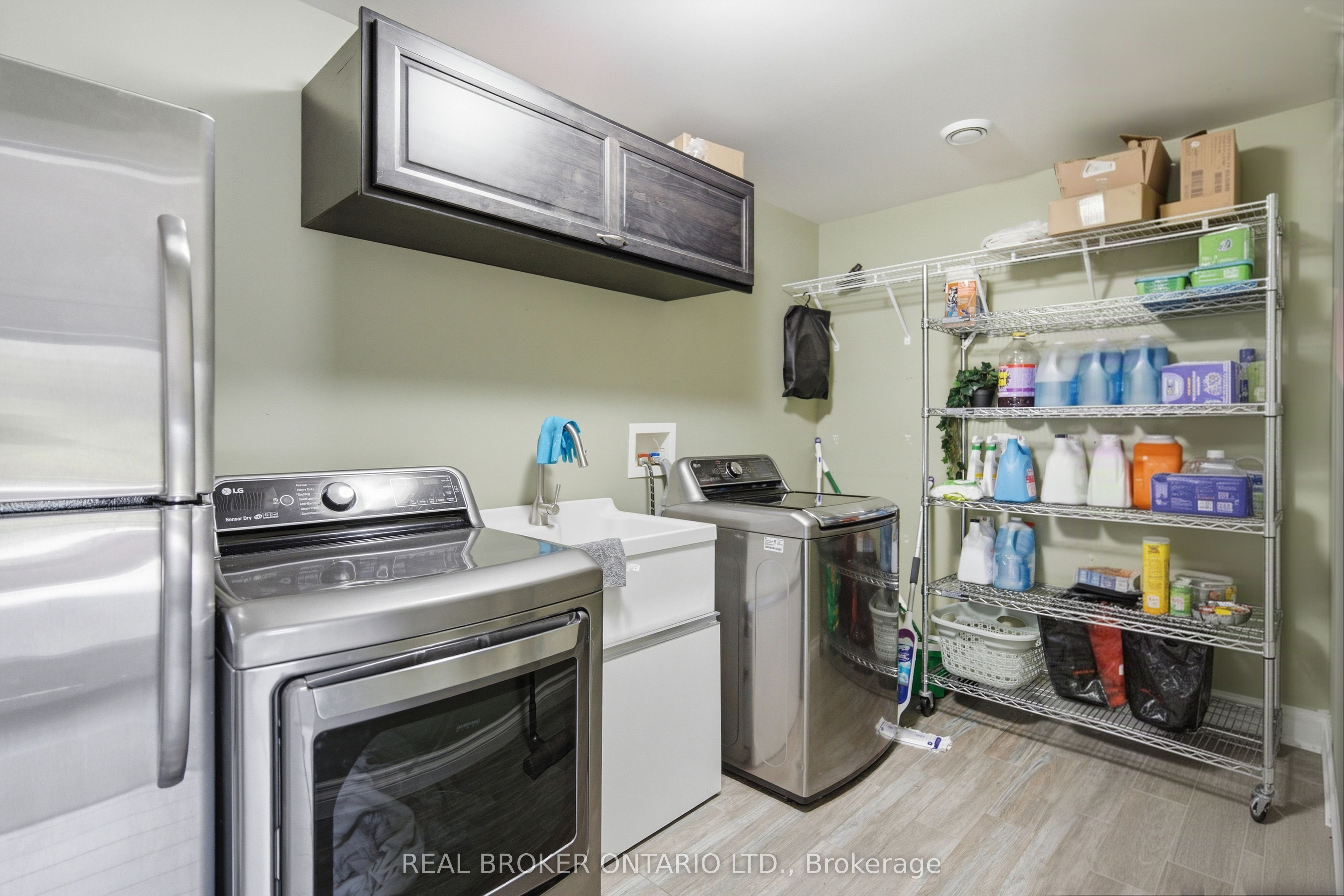 5381 Desmarais Road Property Photo 38