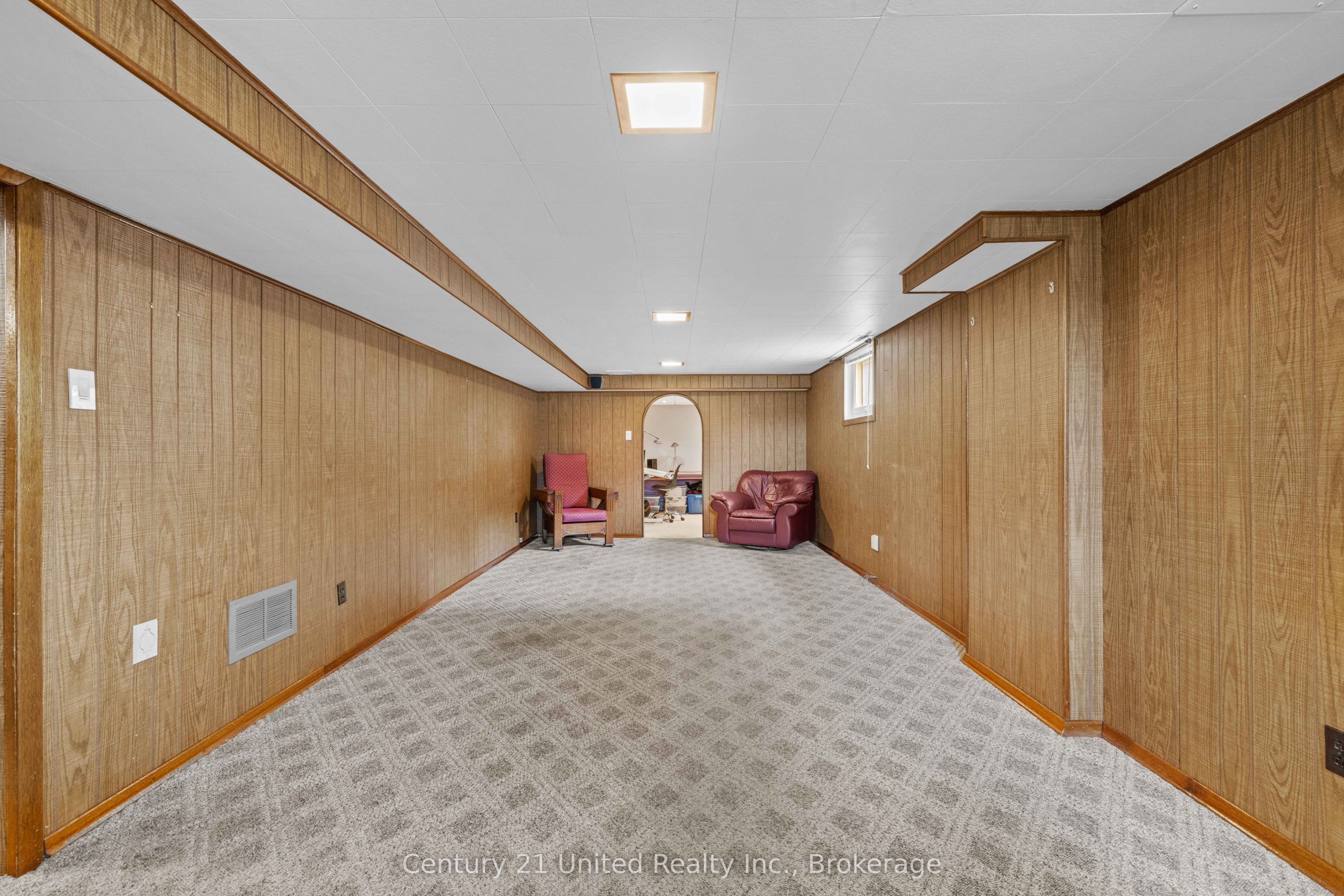 1175 Edmison Drive Property Photo 30