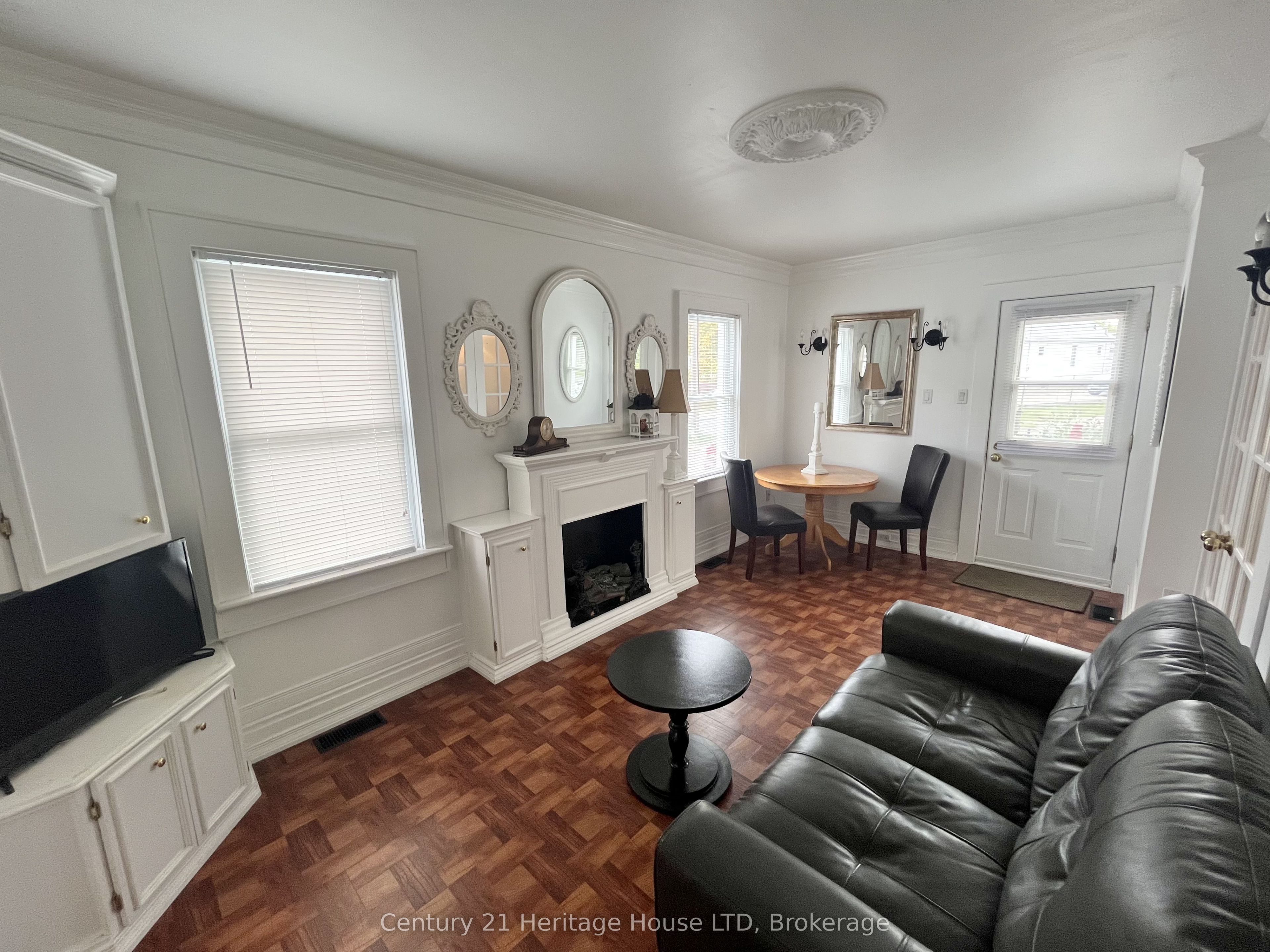 84 Rykert Street Property Photo 7