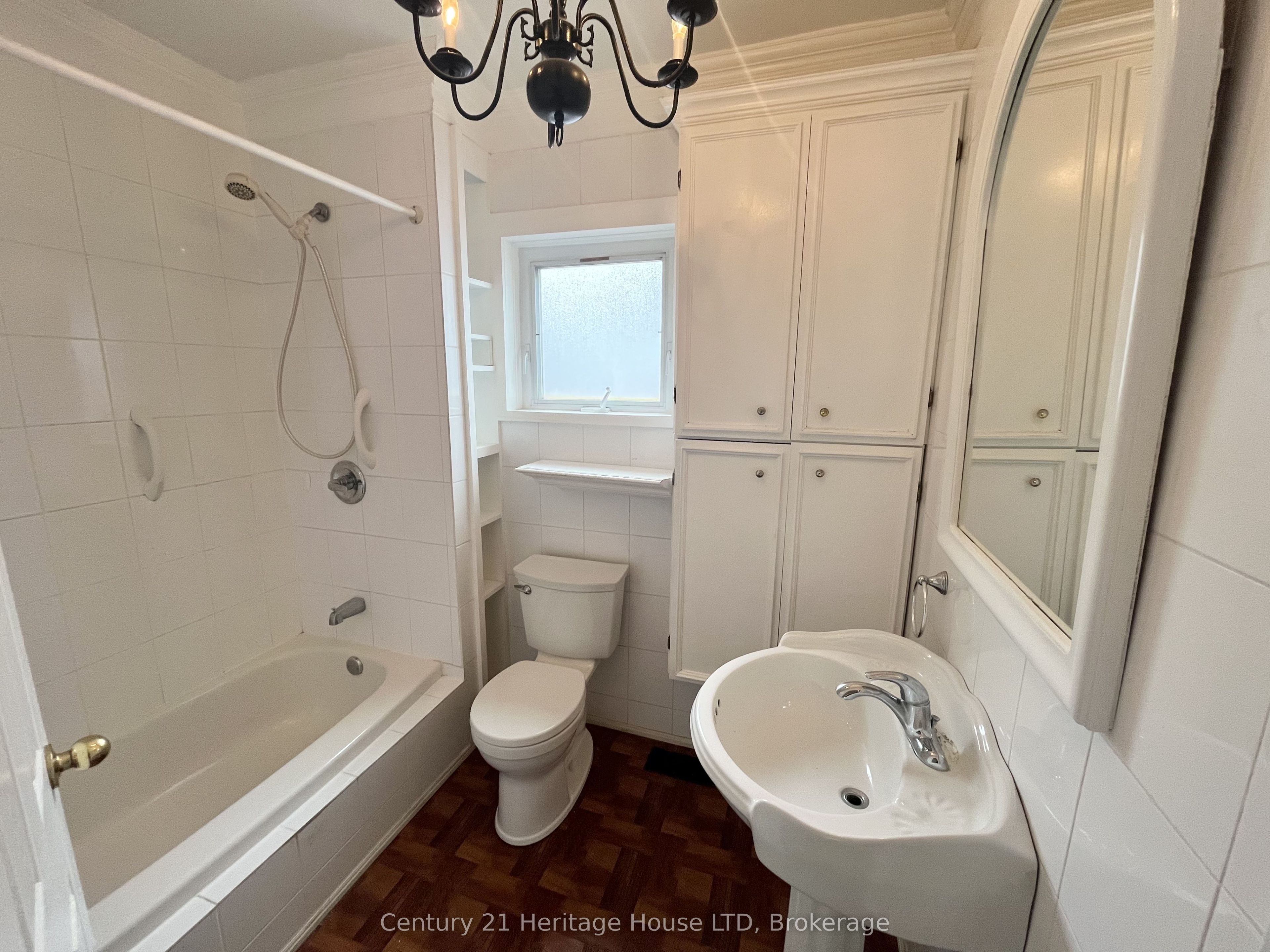 84 Rykert Street Property Photo 17