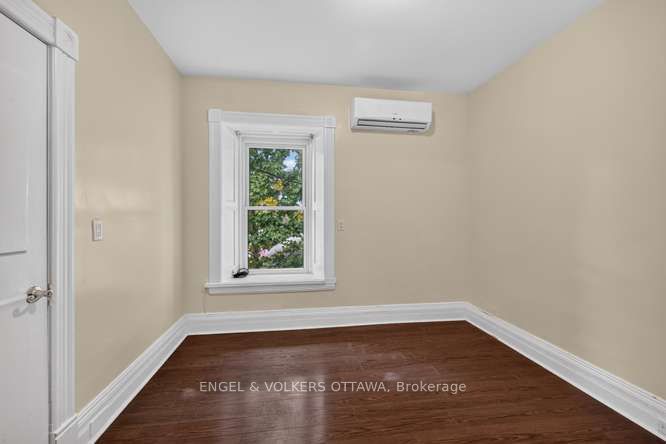 716 King Street W Property Photo 34
