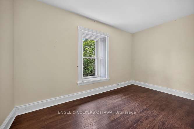 716 King Street W Property Photo 39
