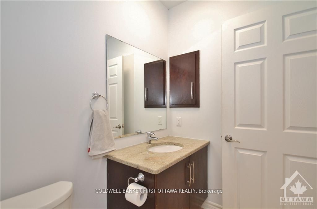 500 Claridge Drive 205 Property Photo 27