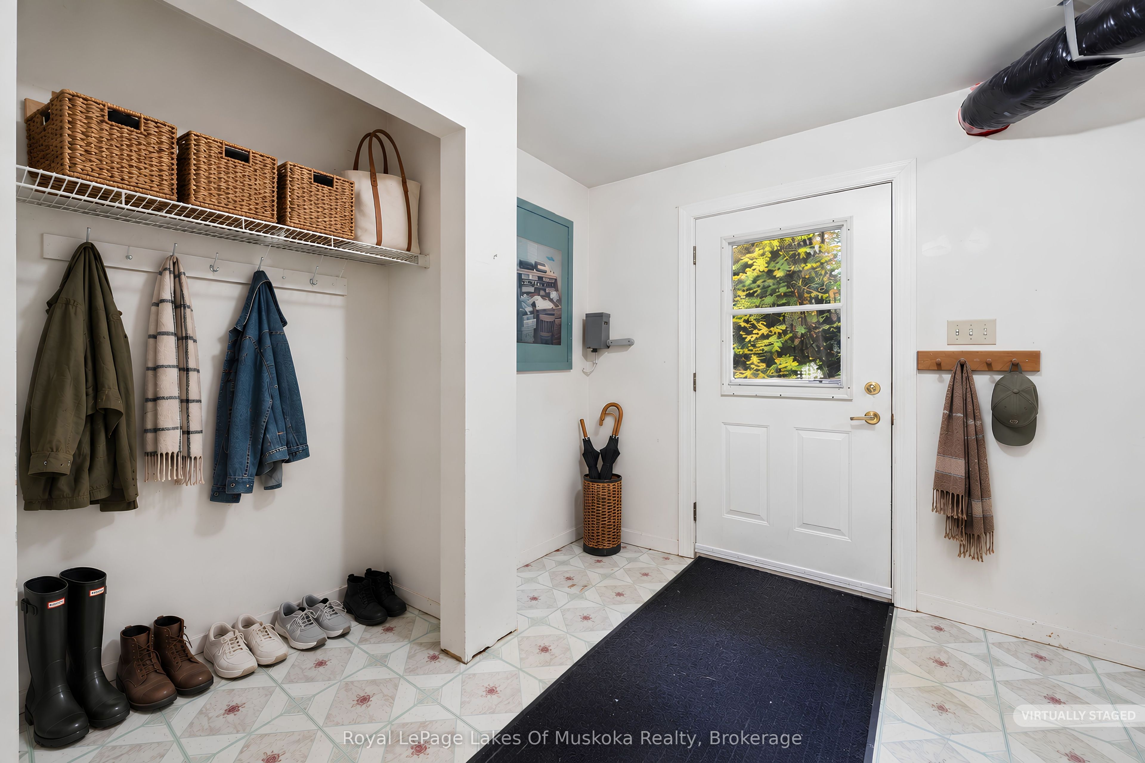 1181 Lone Pine Drive Property Photo 34