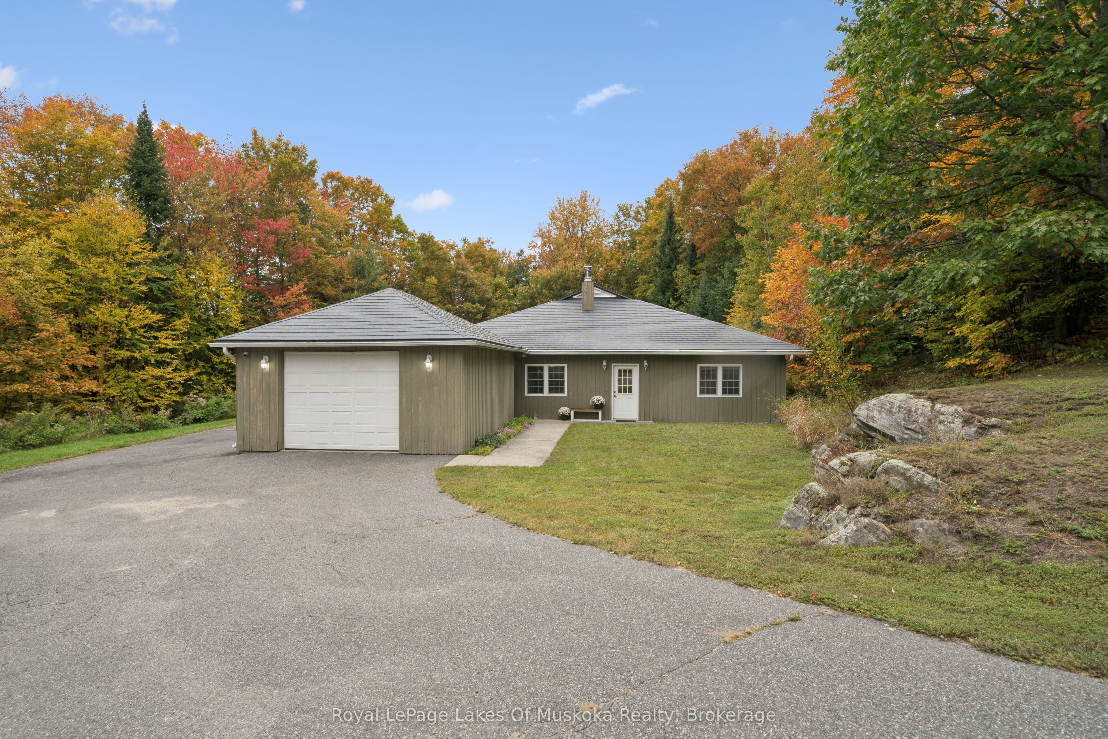 1181 Lone Pine Drive Property Photo 35