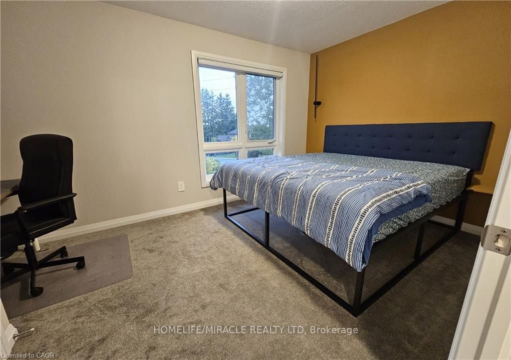 720 Grey Street 4 Property Photo 13