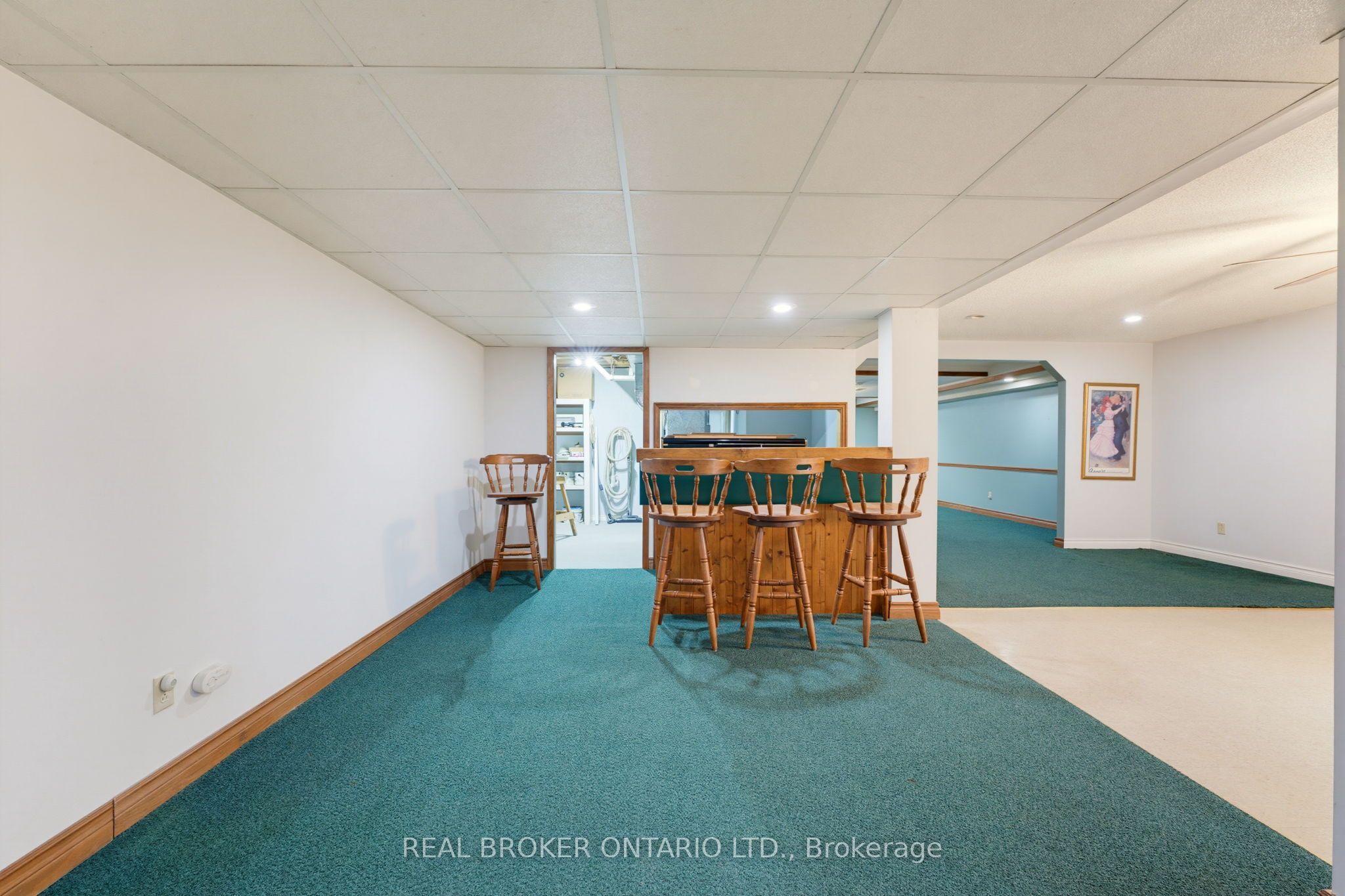 7877 Canborough Road Property Photo 23