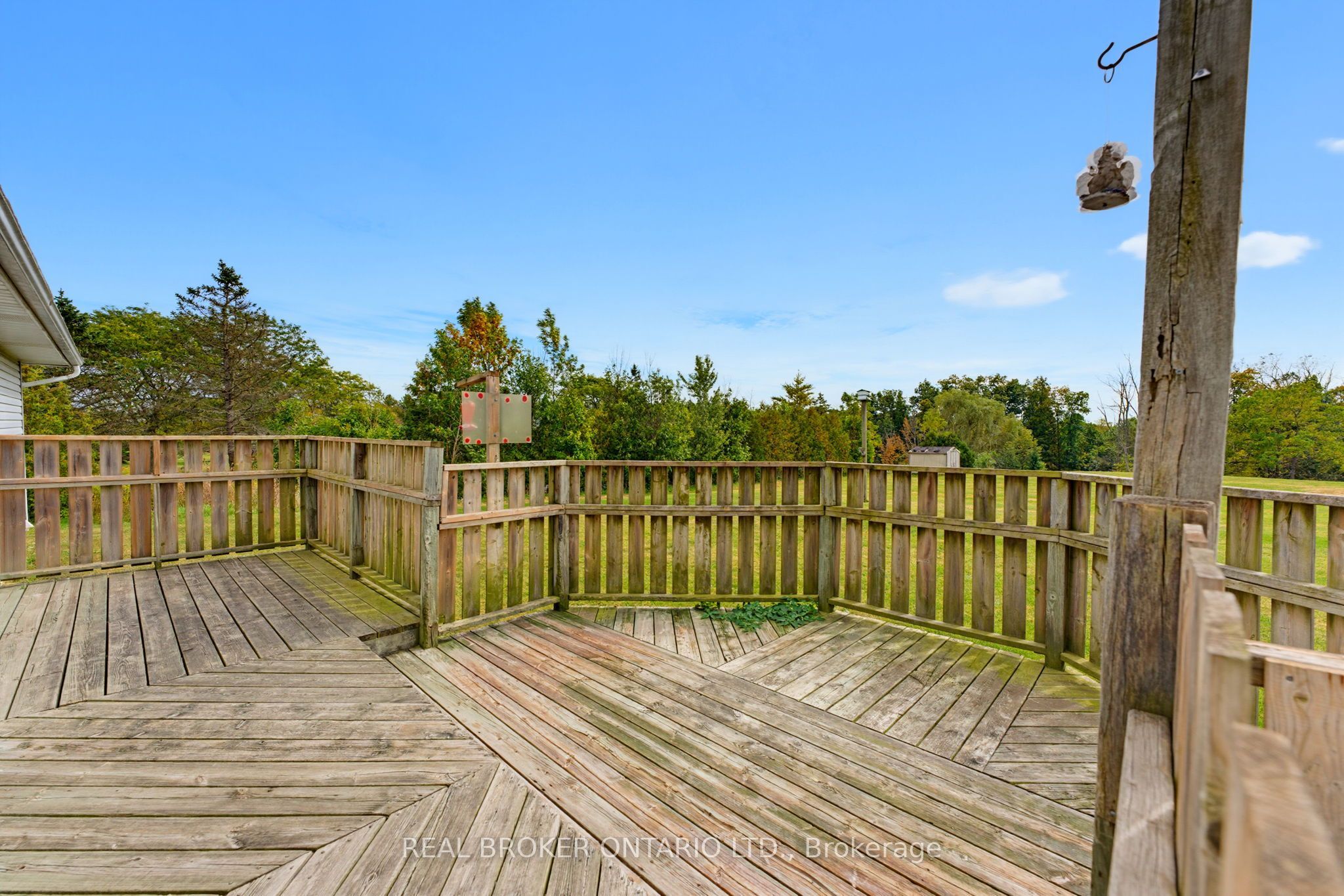 7877 Canborough Road Property Photo 30