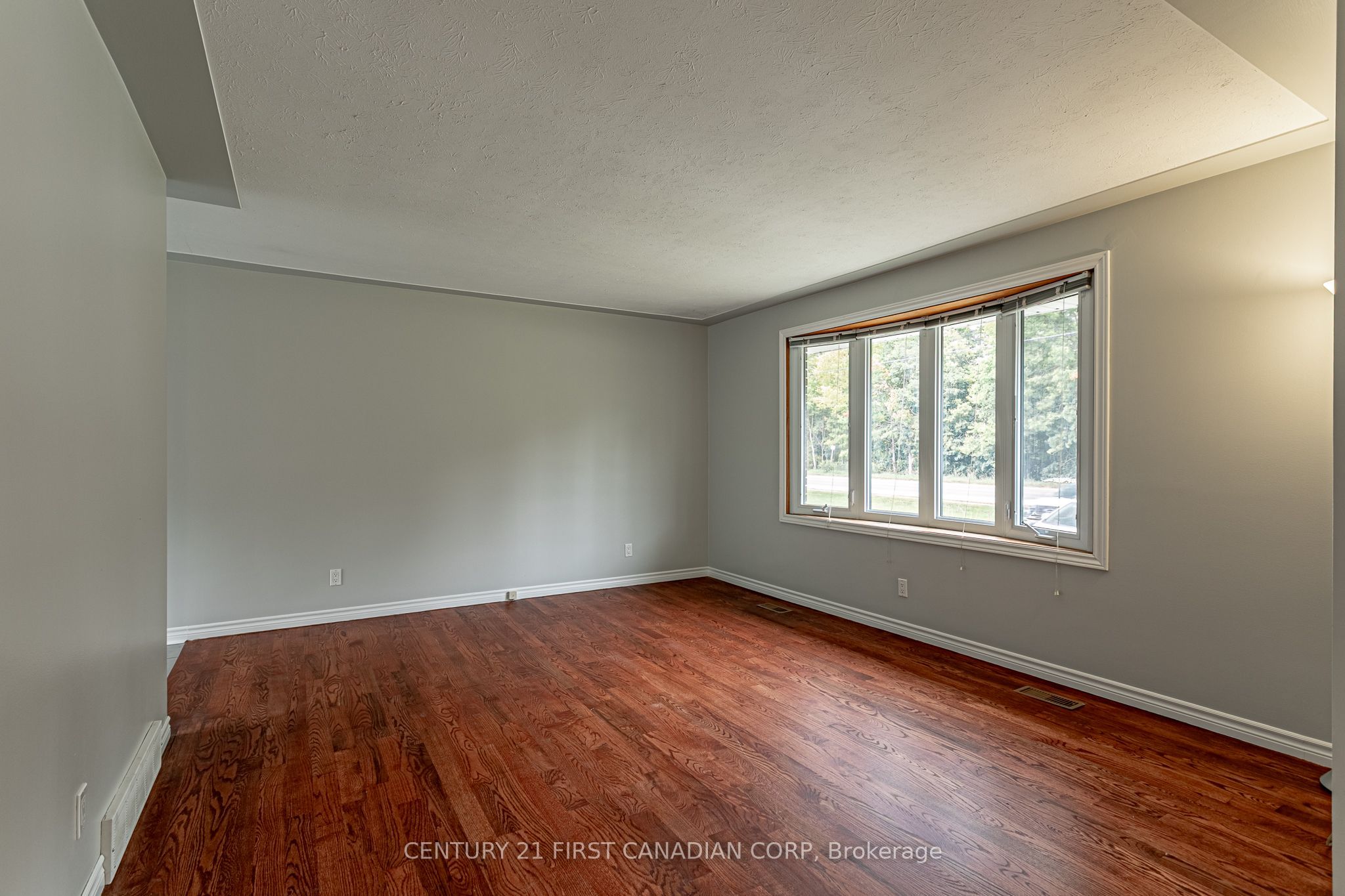 4459 Hamilton Road Property Photo 5