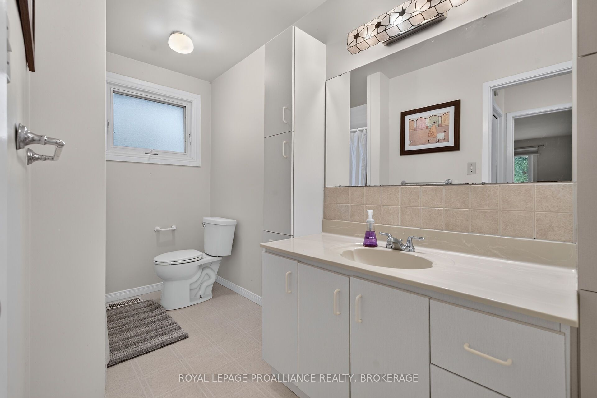 383 Bernice Drive Property Photo 25