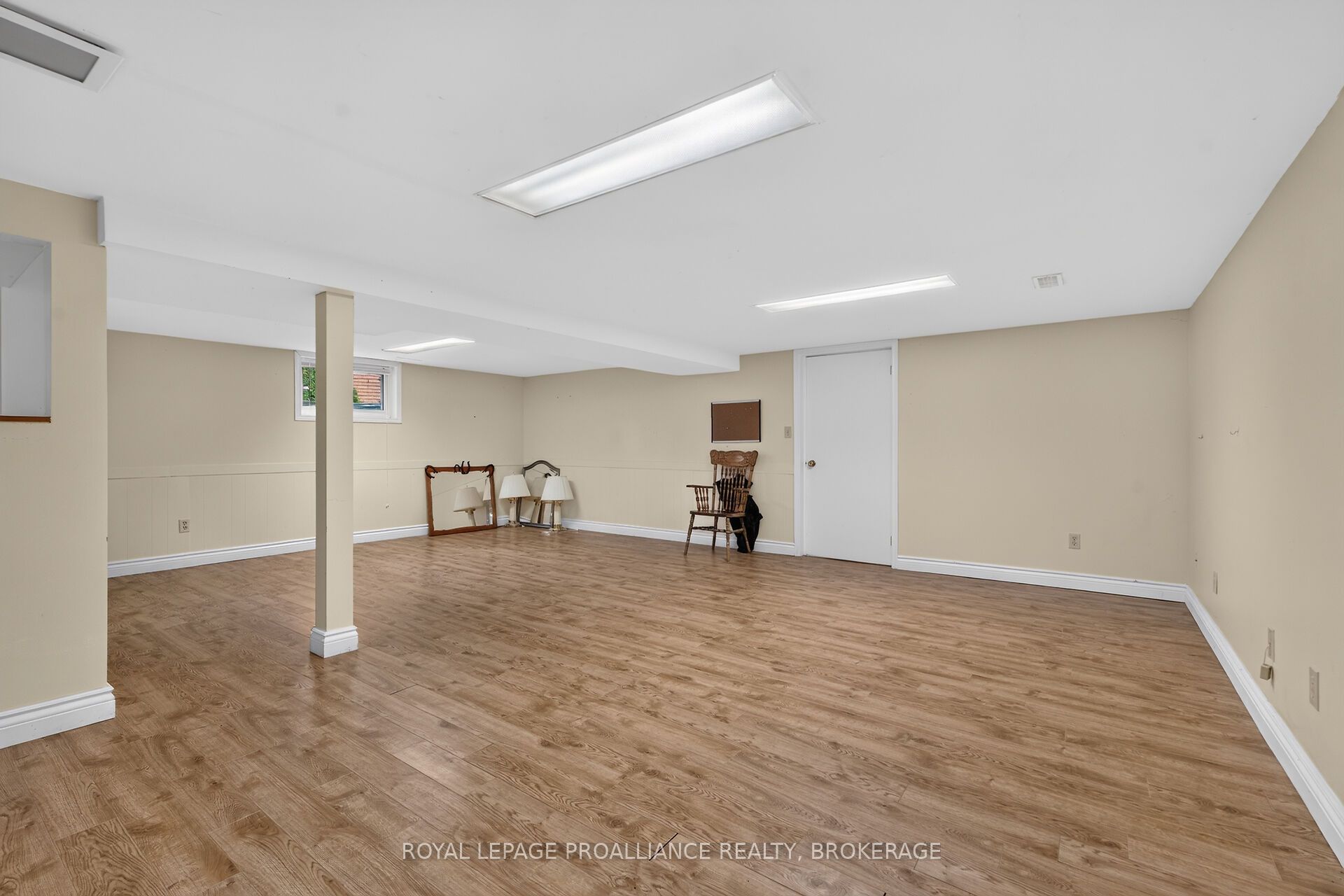383 Bernice Drive Property Photo 30