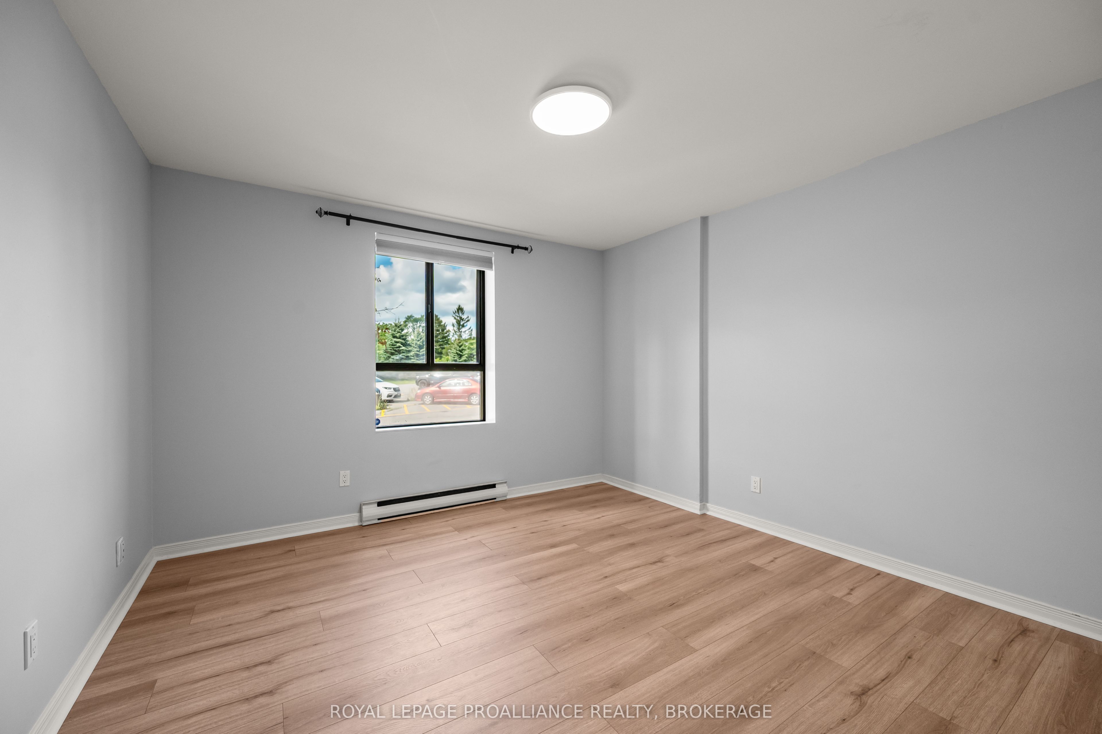 17 Eldon Hall Place 112 Property Photo 17