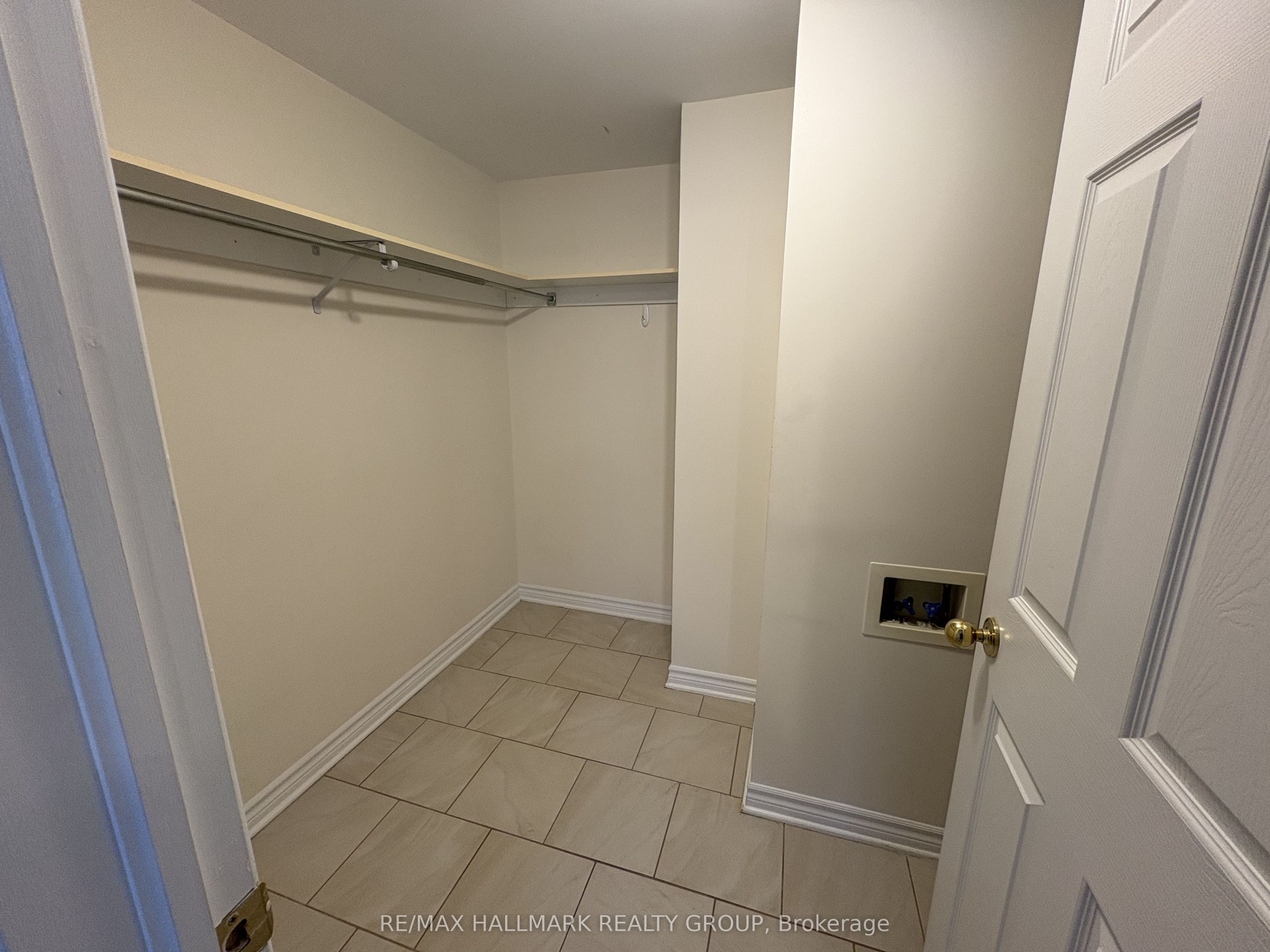 230 Cumberland Street Property Photo 9