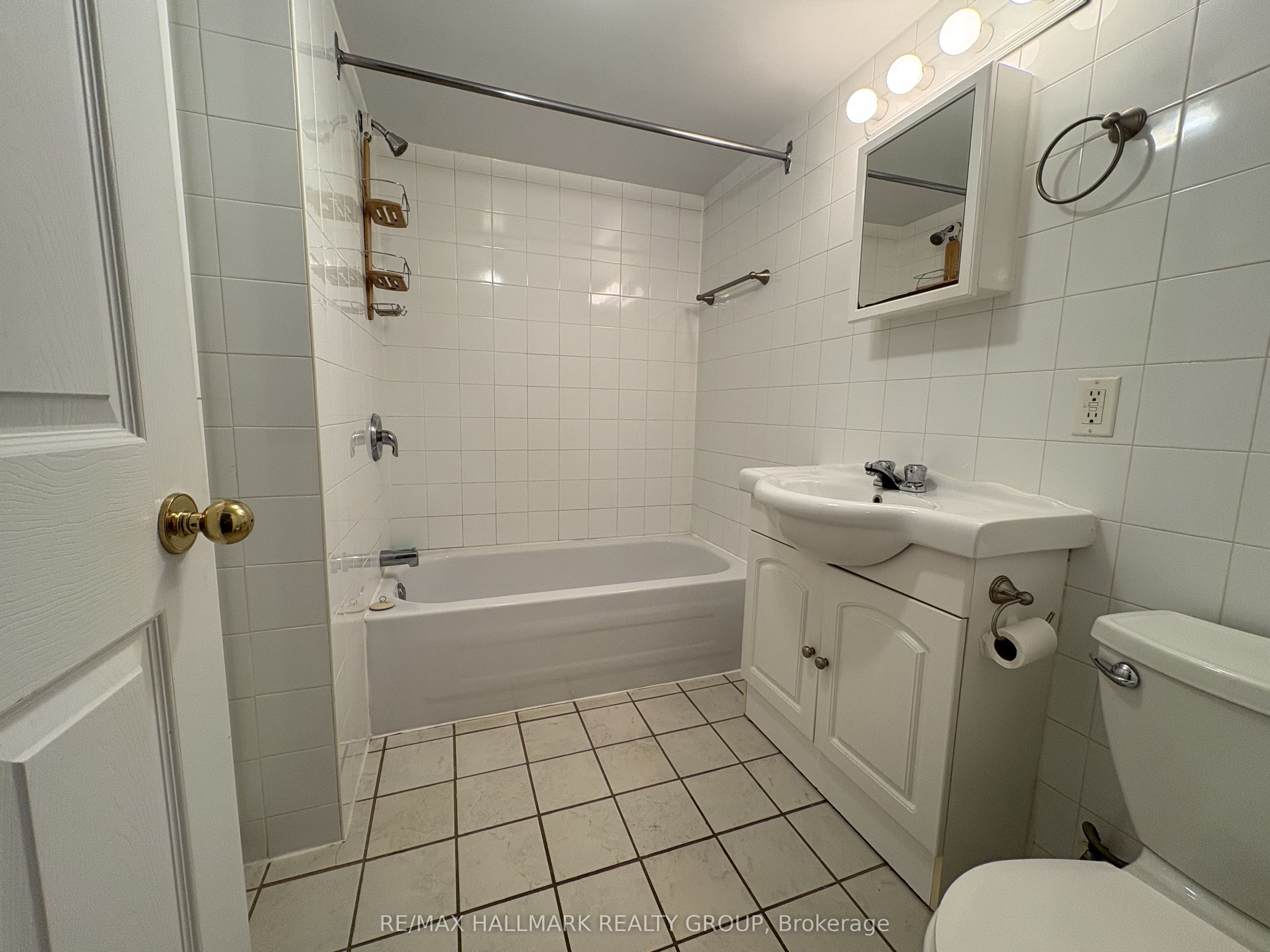 230 Cumberland Street Property Photo 10