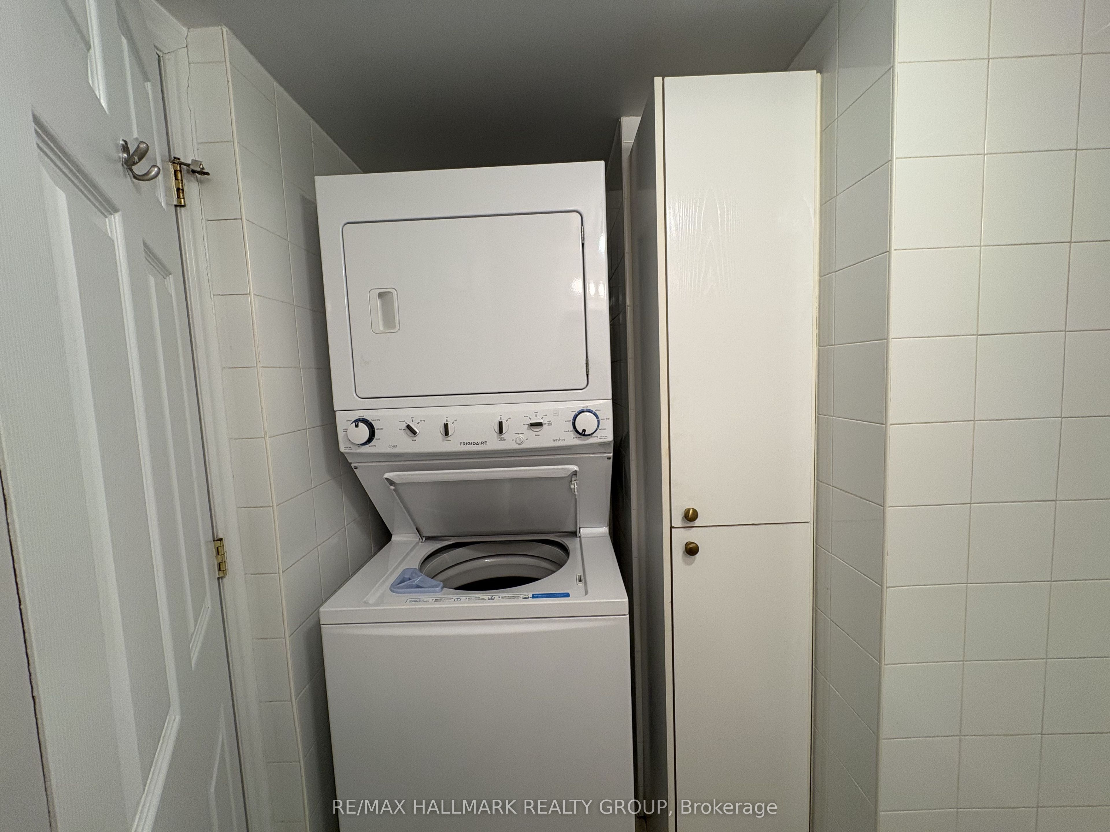 230 Cumberland Street Property Photo 11