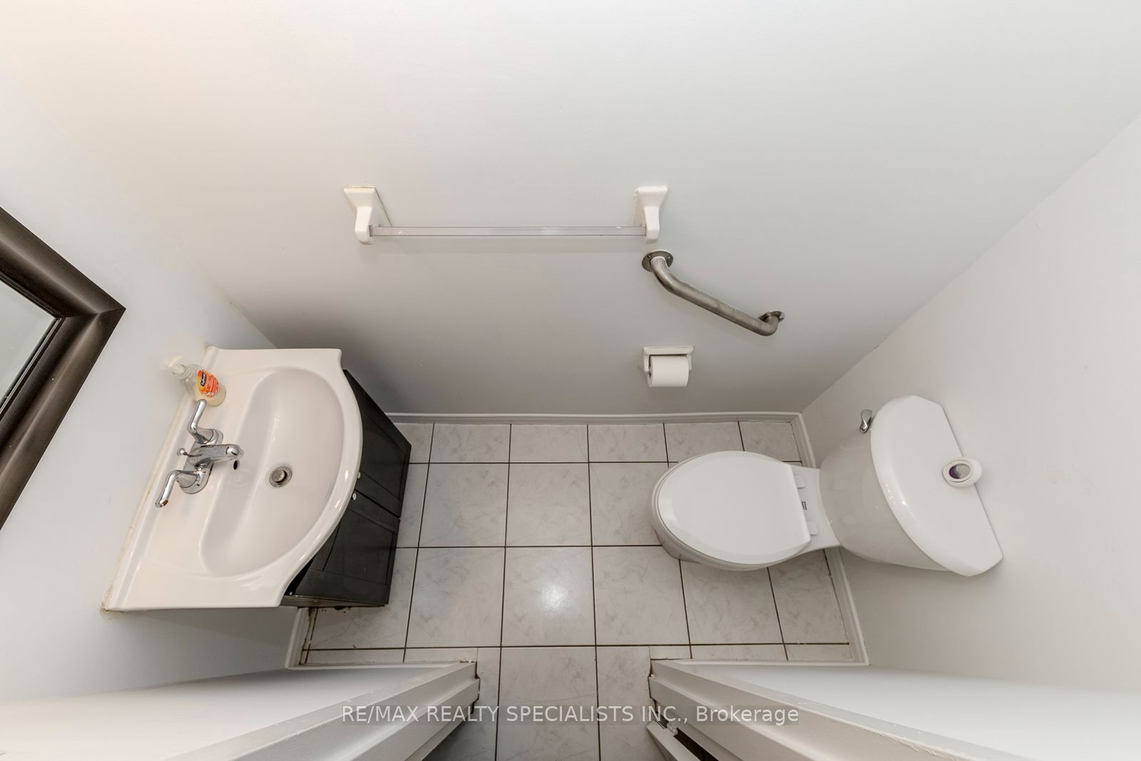 325 Mary Street 7 Property Photo 19