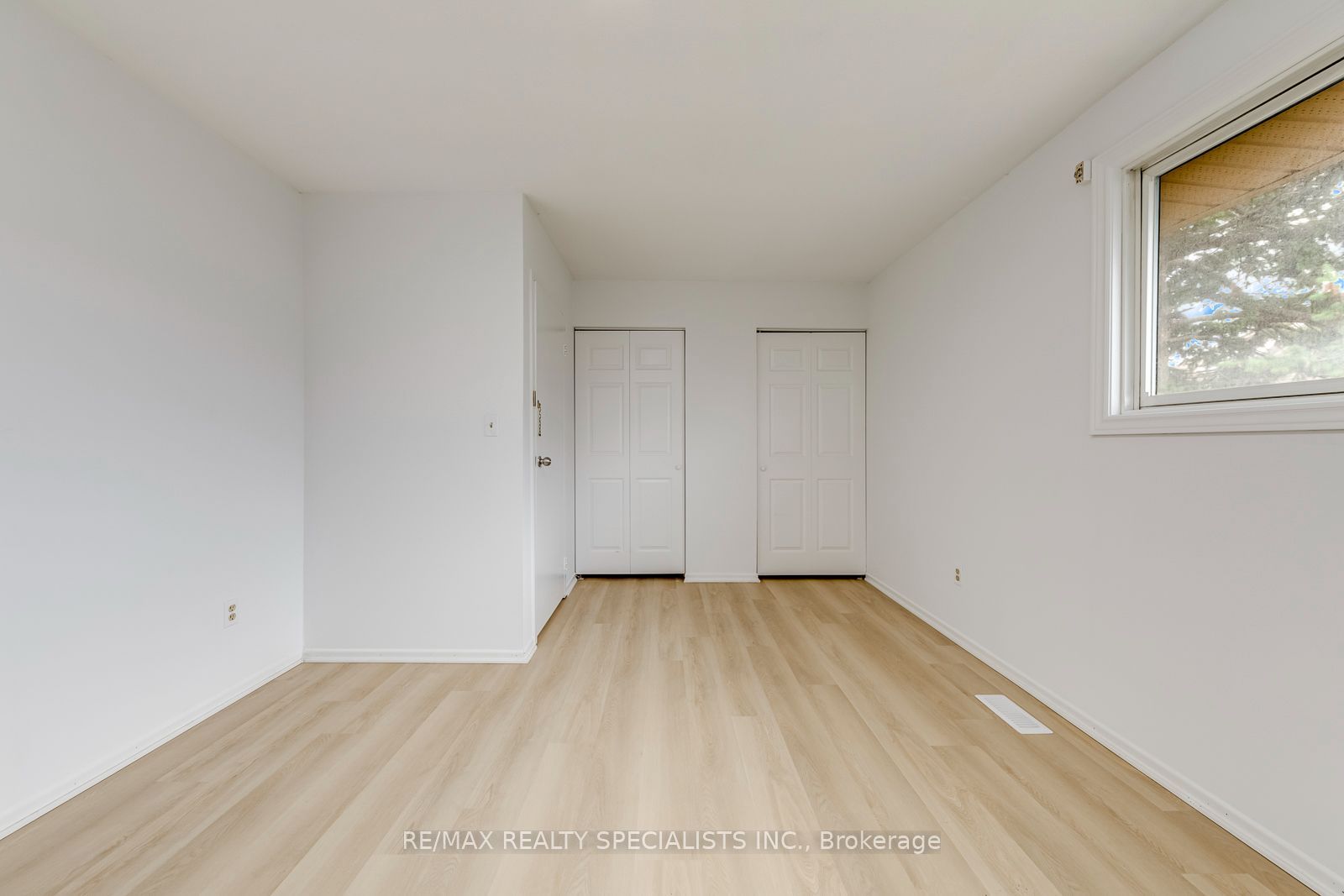 325 Mary Street 7 Property Photo 21