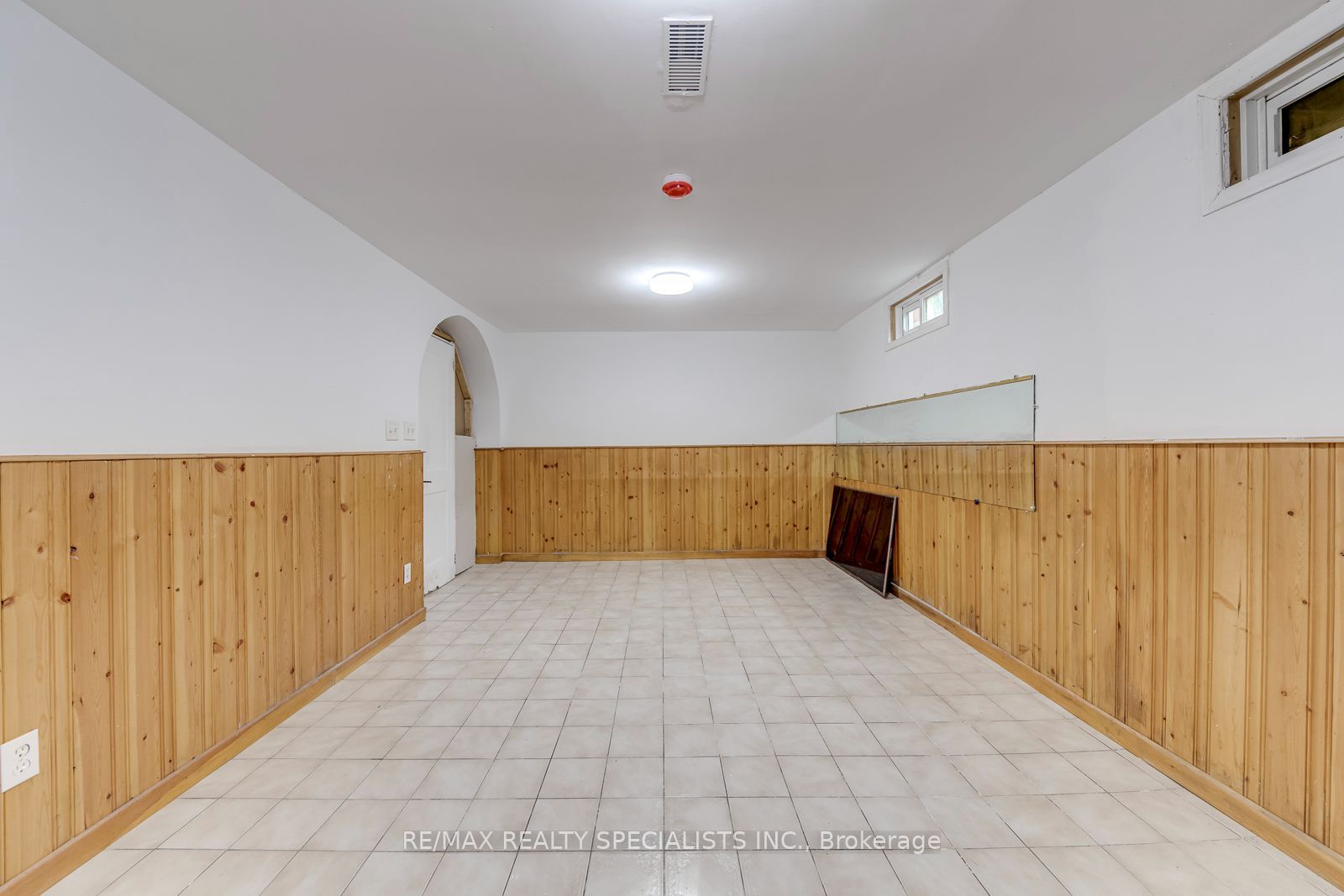 325 Mary Street 7 Property Photo 33