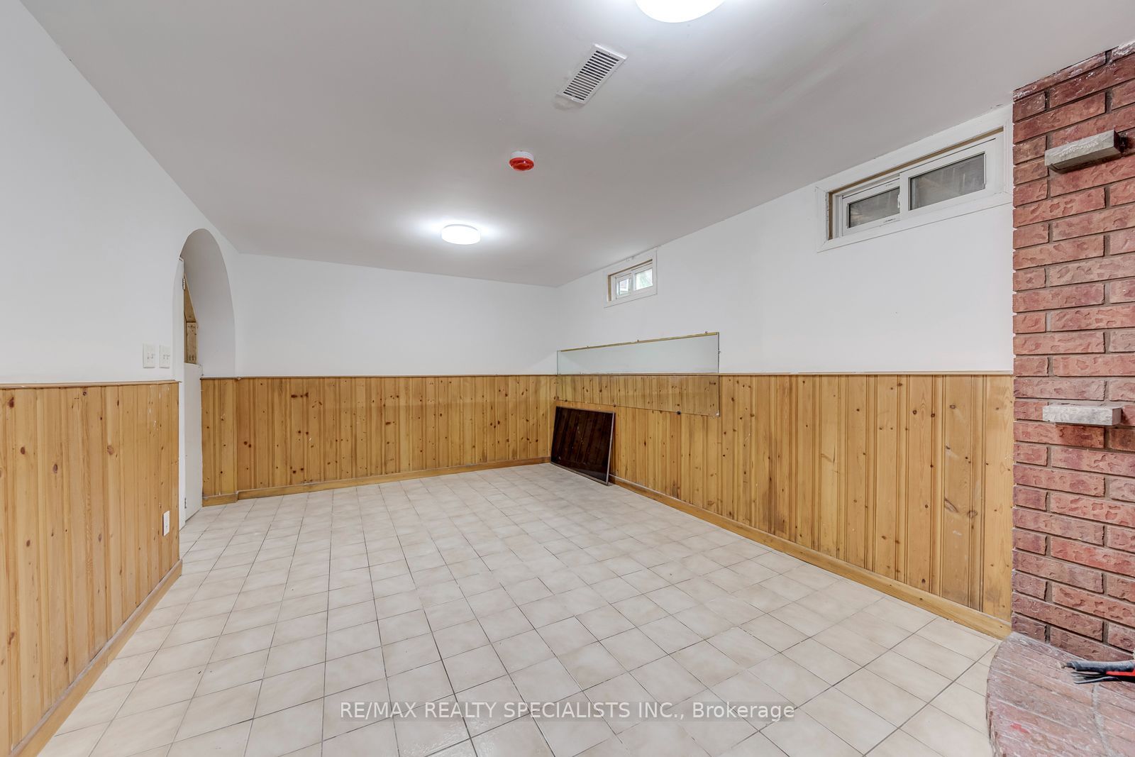 325 Mary Street 7 Property Photo 34