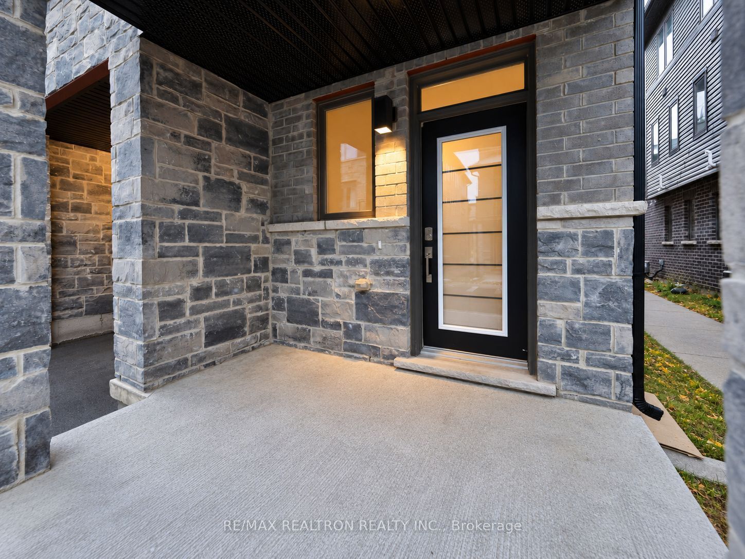 30 Times Square Boulevard 99 Property Photo 6