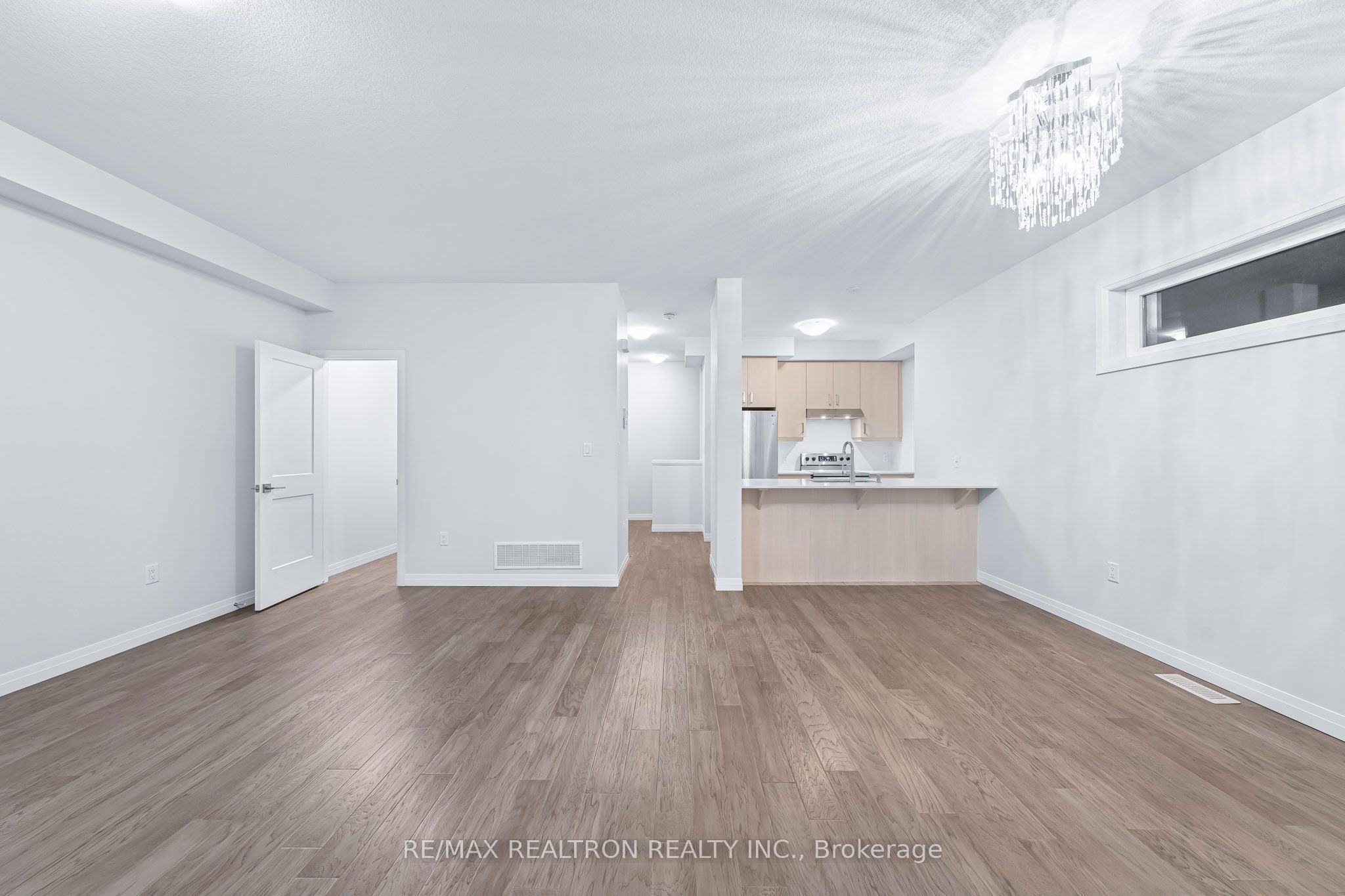 30 Times Square Boulevard 99 Property Photo 21