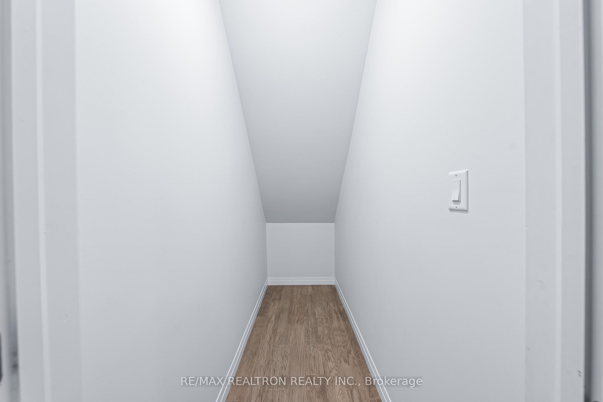 30 Times Square Boulevard 99 Property Photo 24