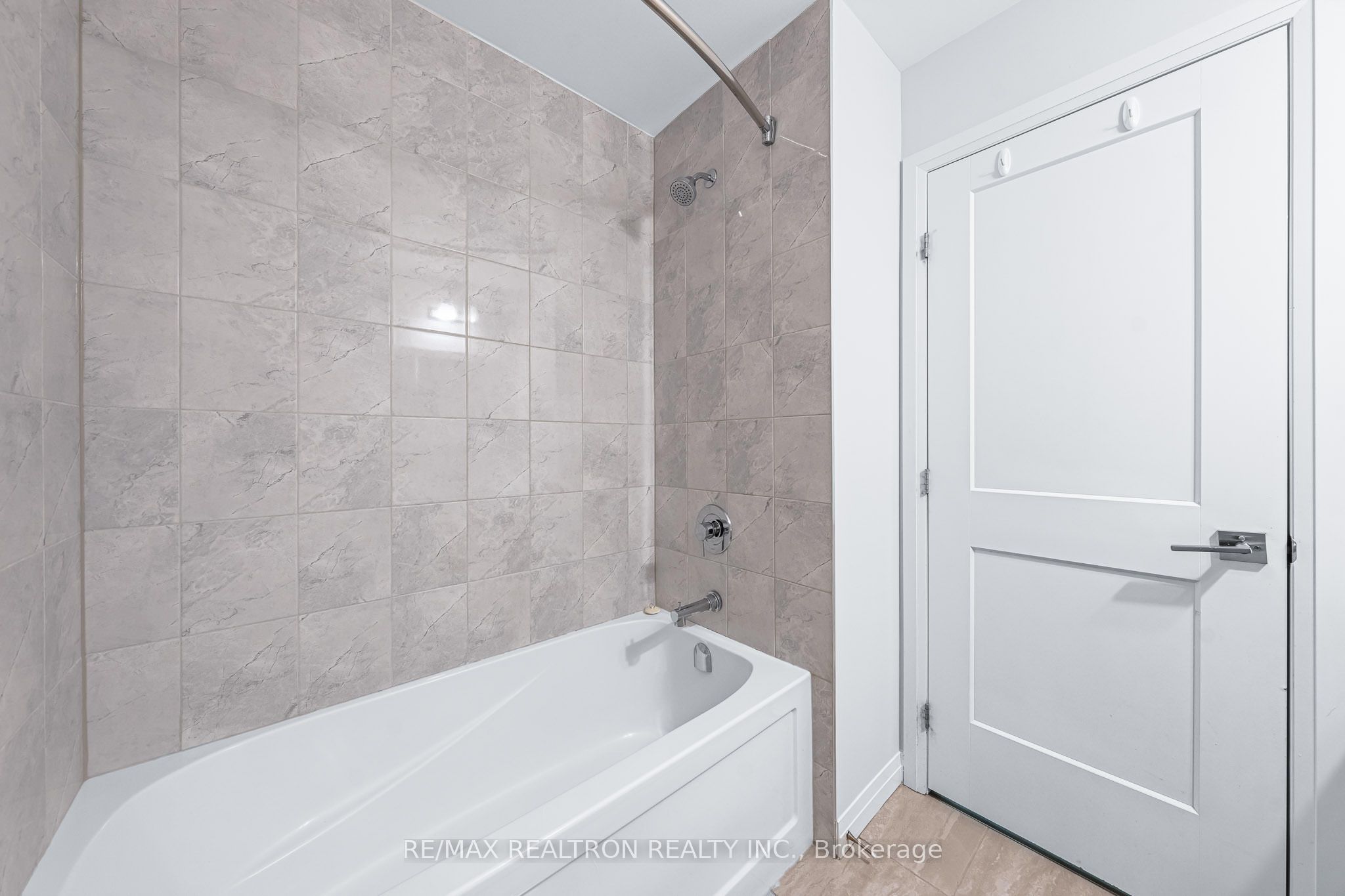 30 Times Square Boulevard 99 Property Photo 30