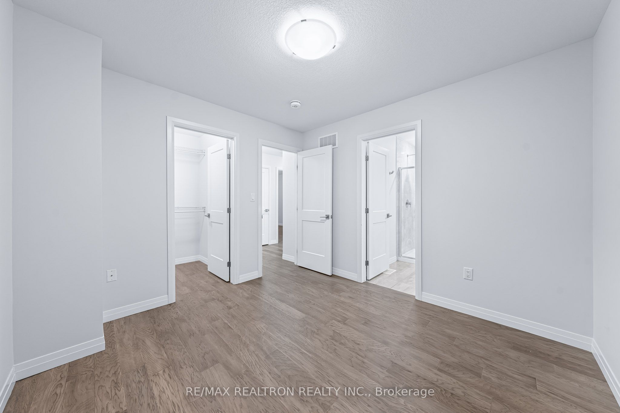 30 Times Square Boulevard 99 Property Photo 34