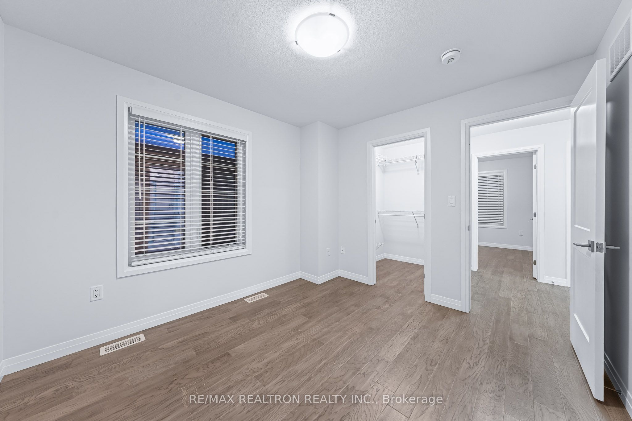 30 Times Square Boulevard 99 Property Photo 35