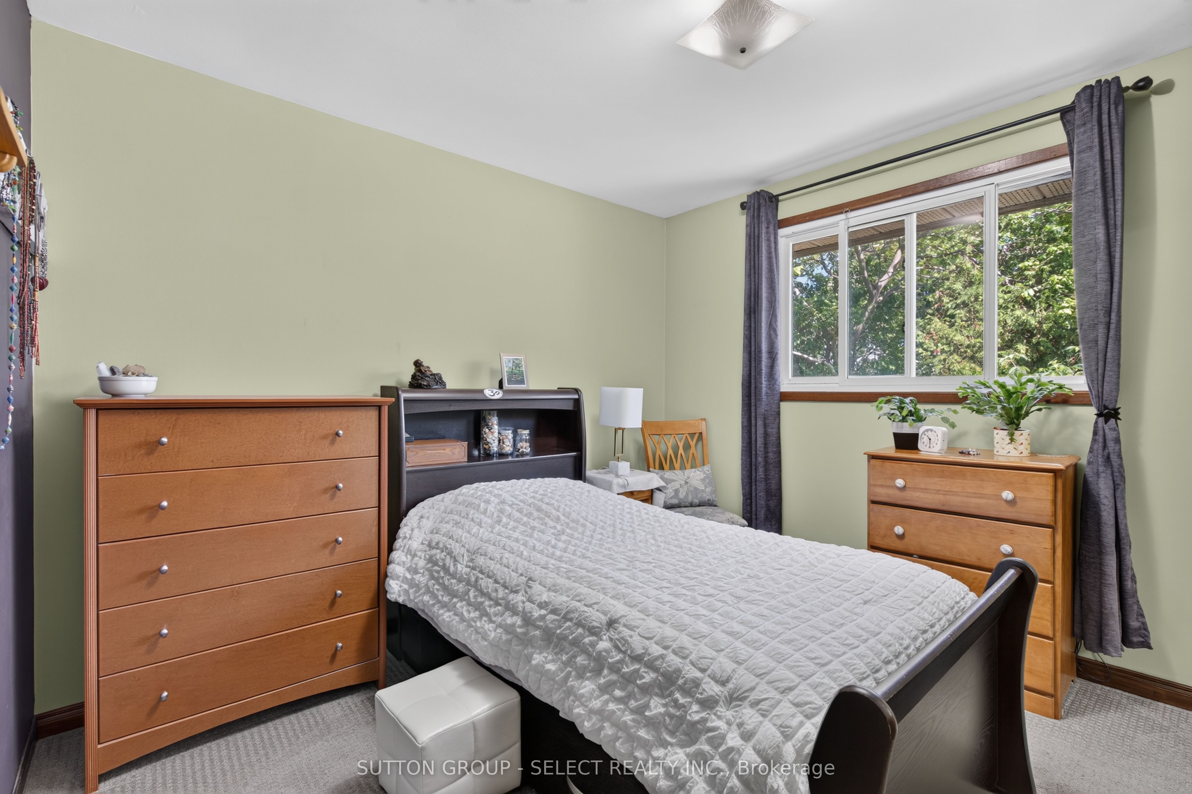 280 Charlotte Street Property Photo 6