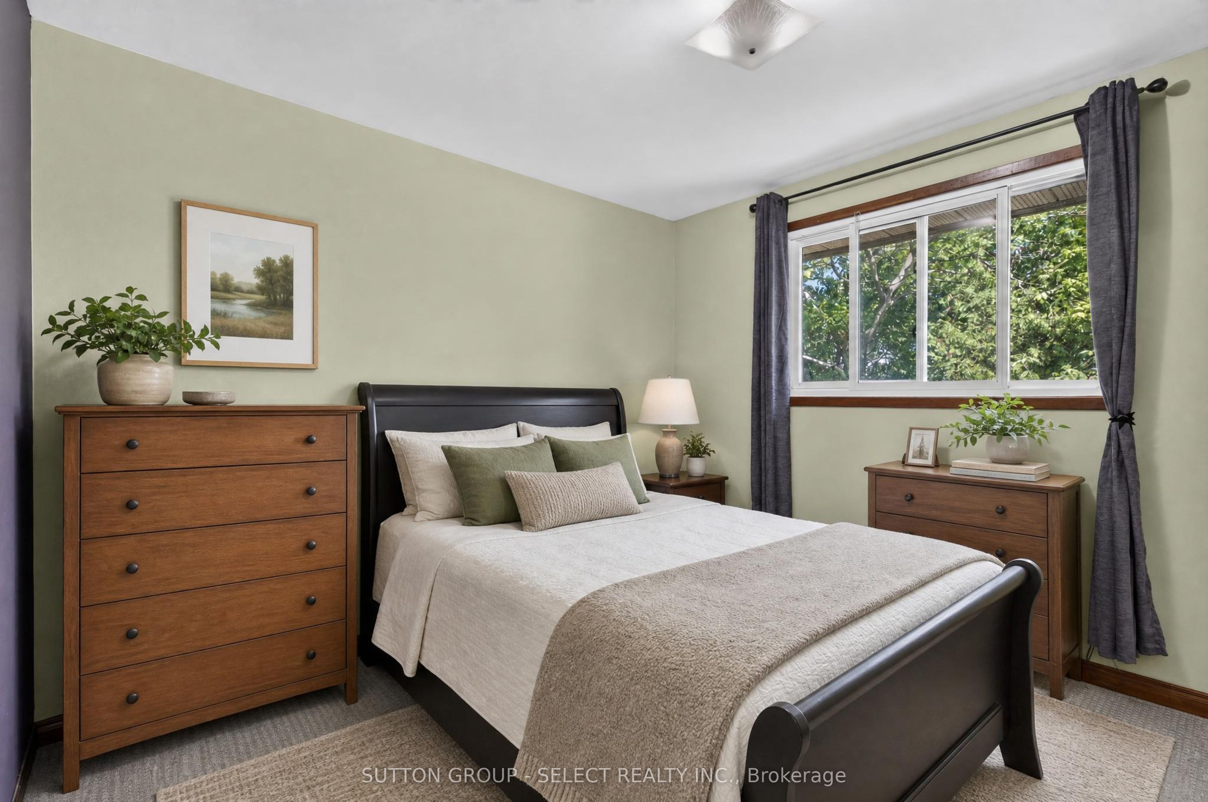 280 Charlotte Street Property Photo 7