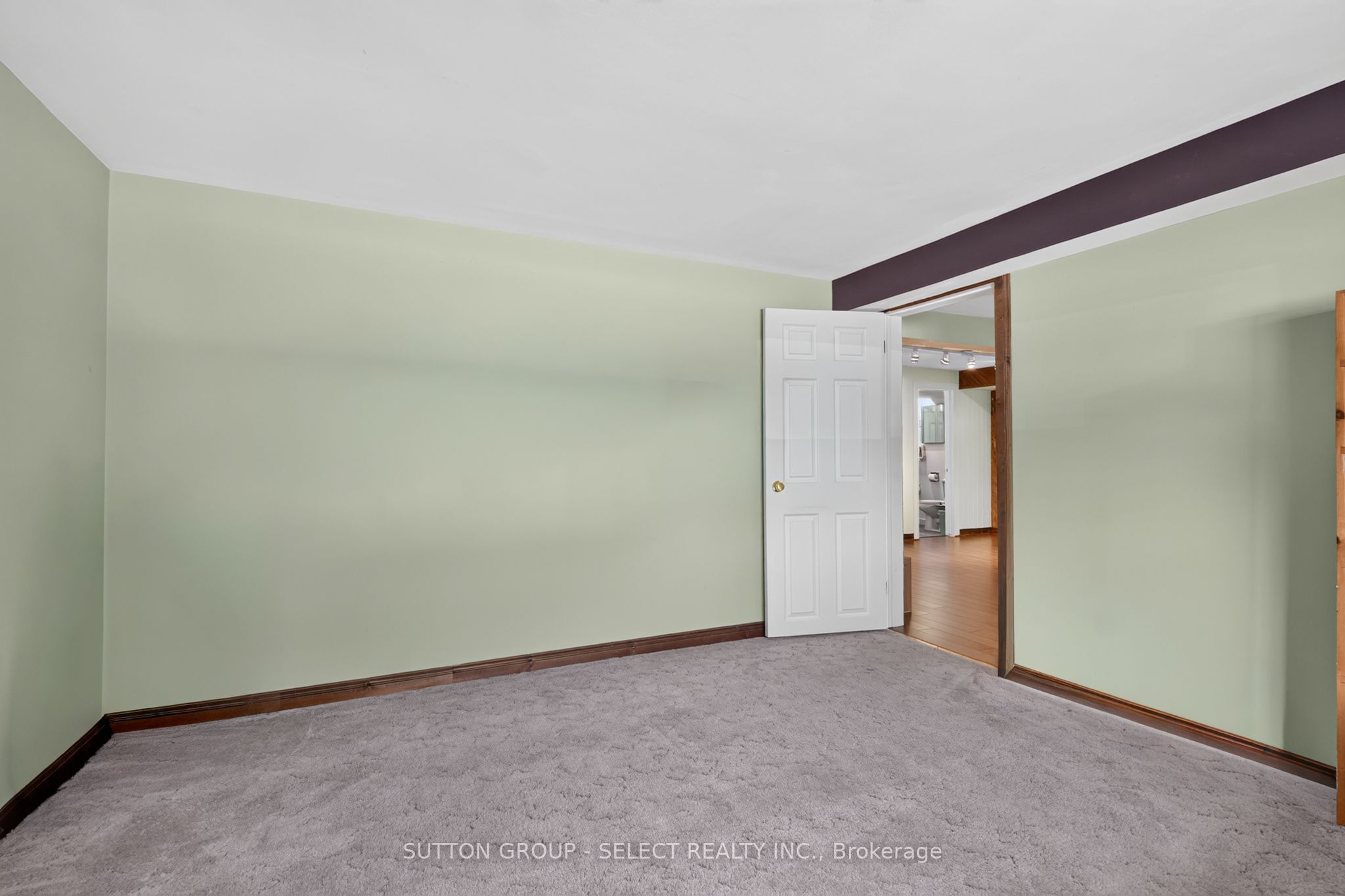 280 Charlotte Street Property Photo 25