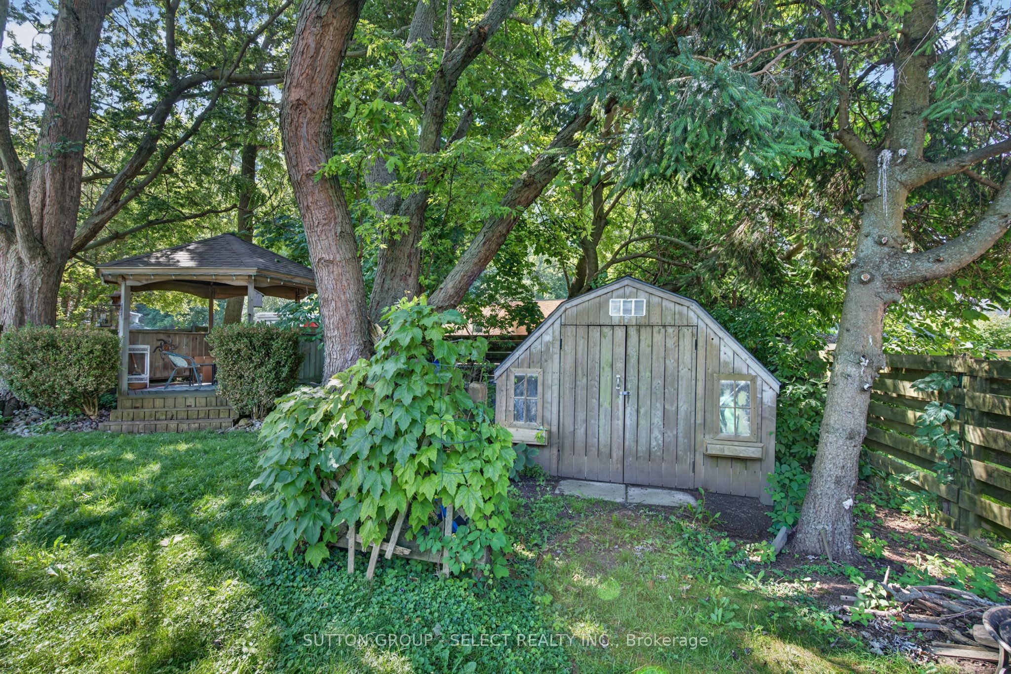 280 Charlotte Street Property Photo 34