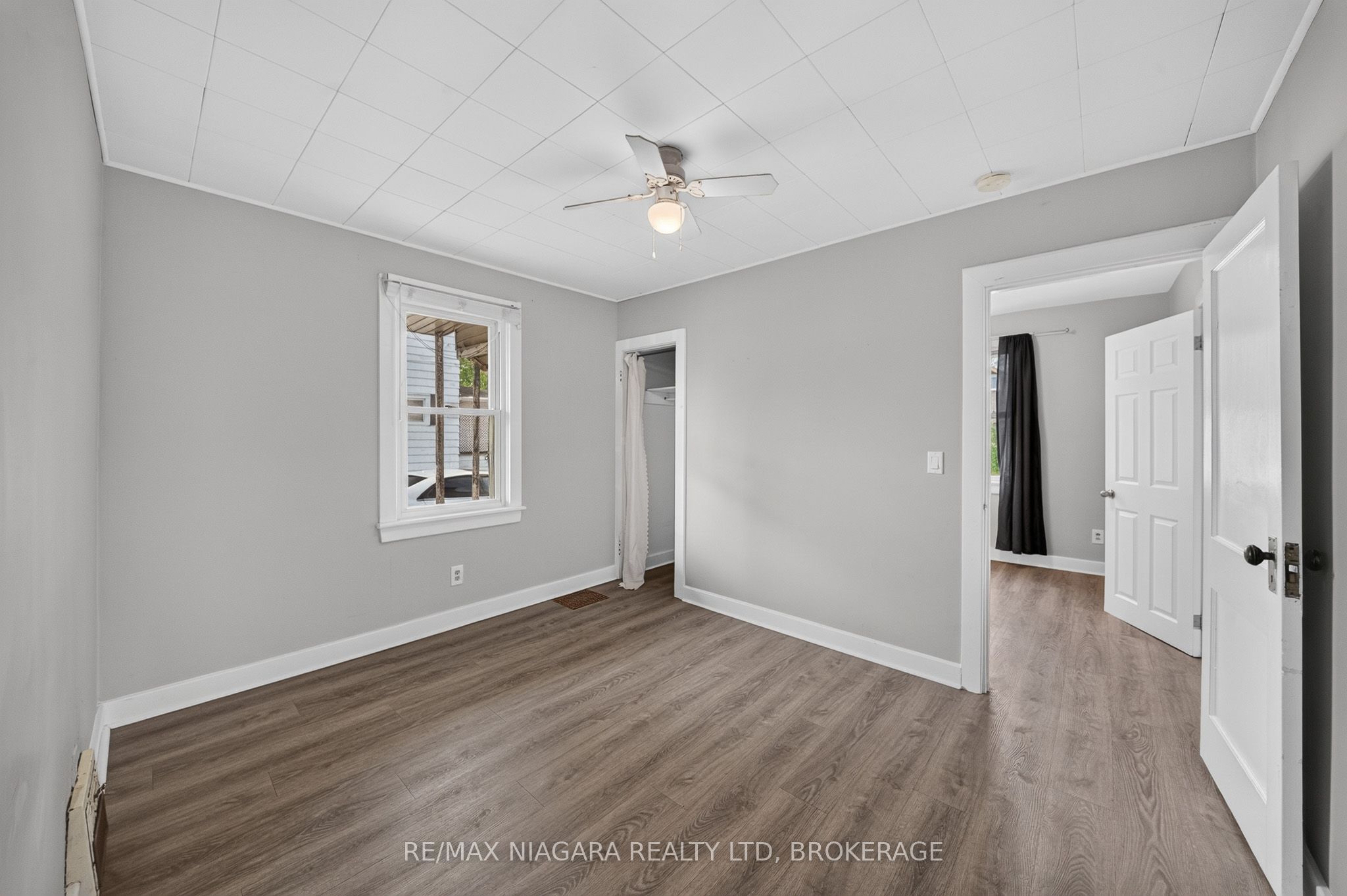 6520 Barker Street Property Photo 12