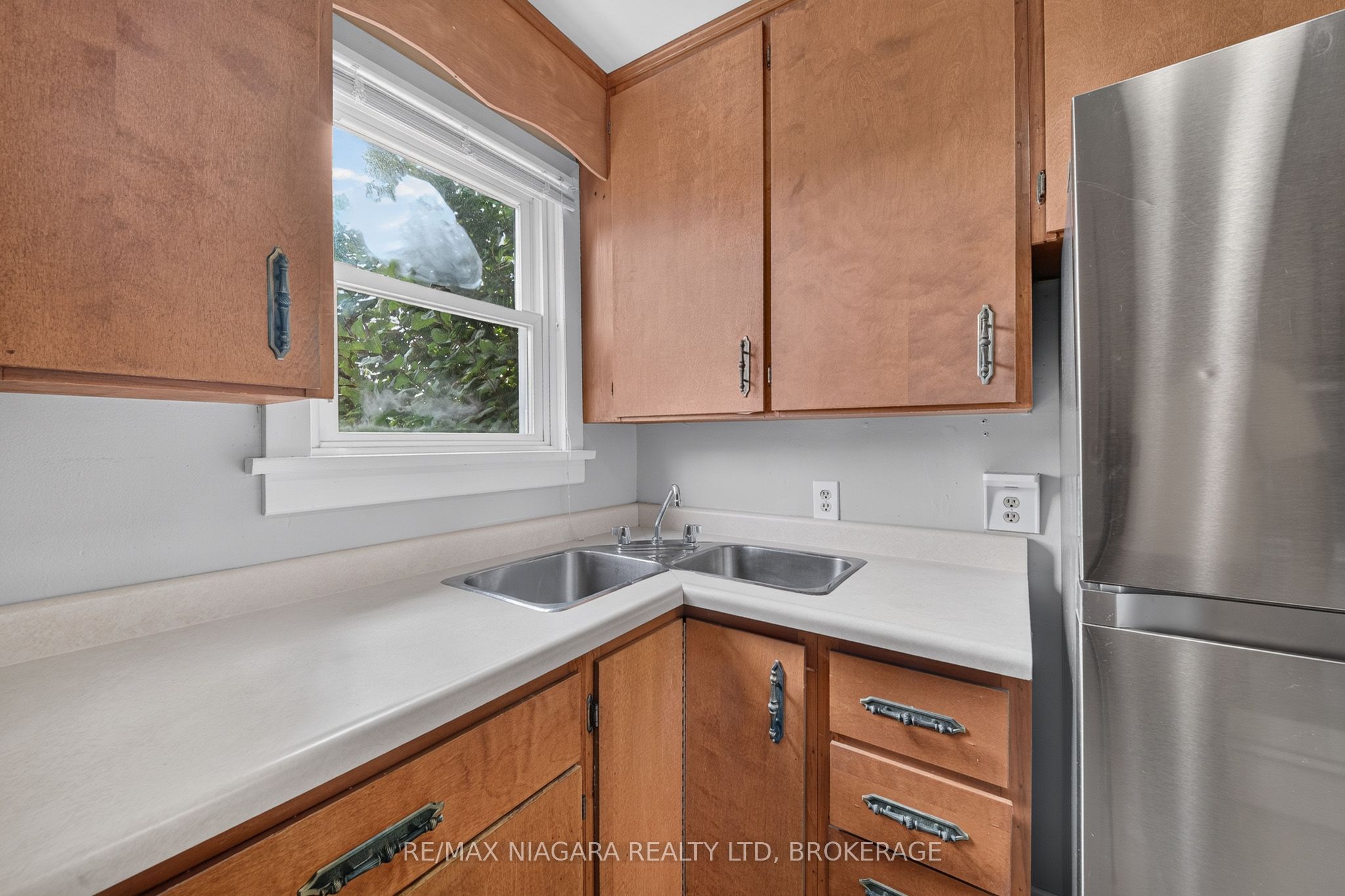 6520 Barker Street Property Photo 18