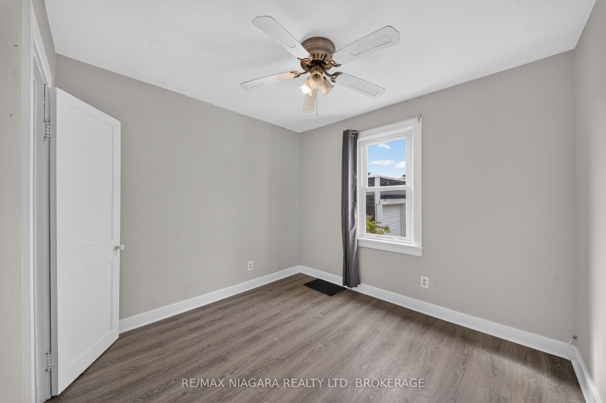 6520 Barker Street Property Photo 19
