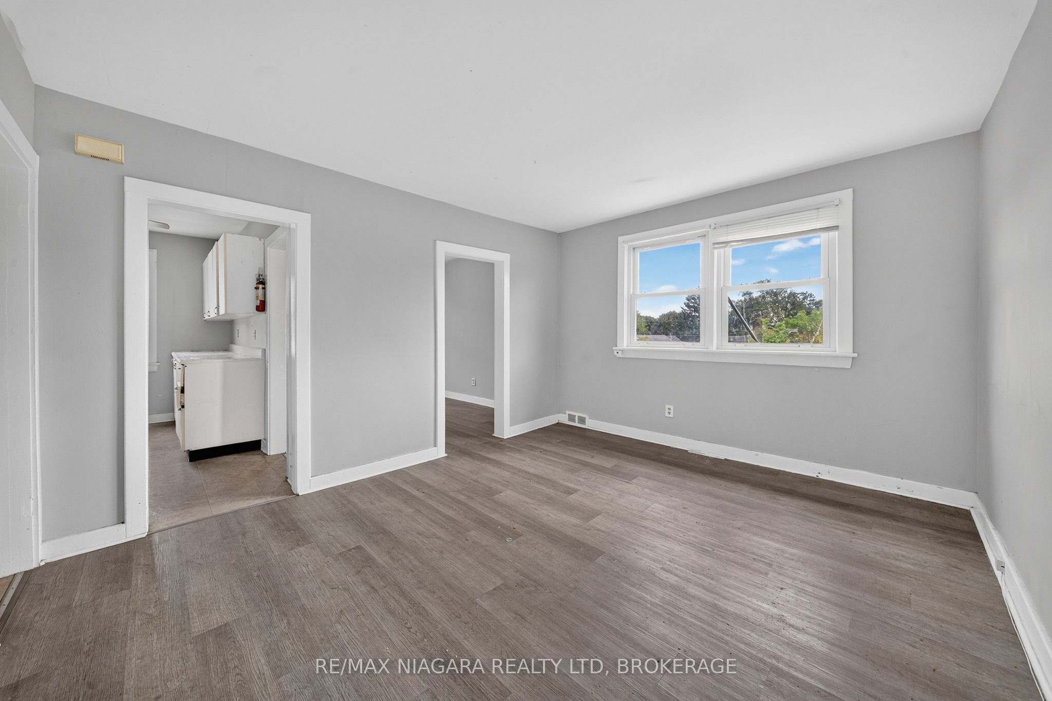 6520 Barker Street Property Photo 25