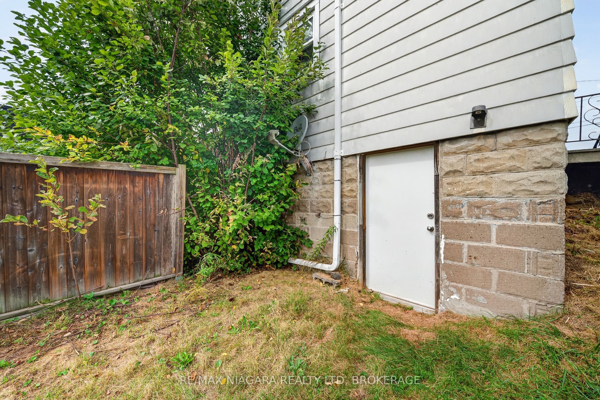 6520 Barker Street Property Photo 37