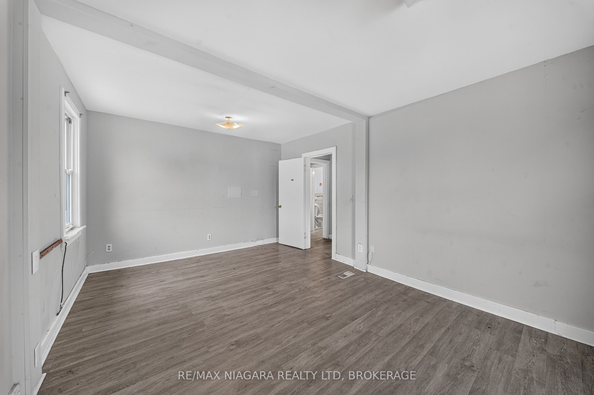 6520 Barker Street Property Photo 40