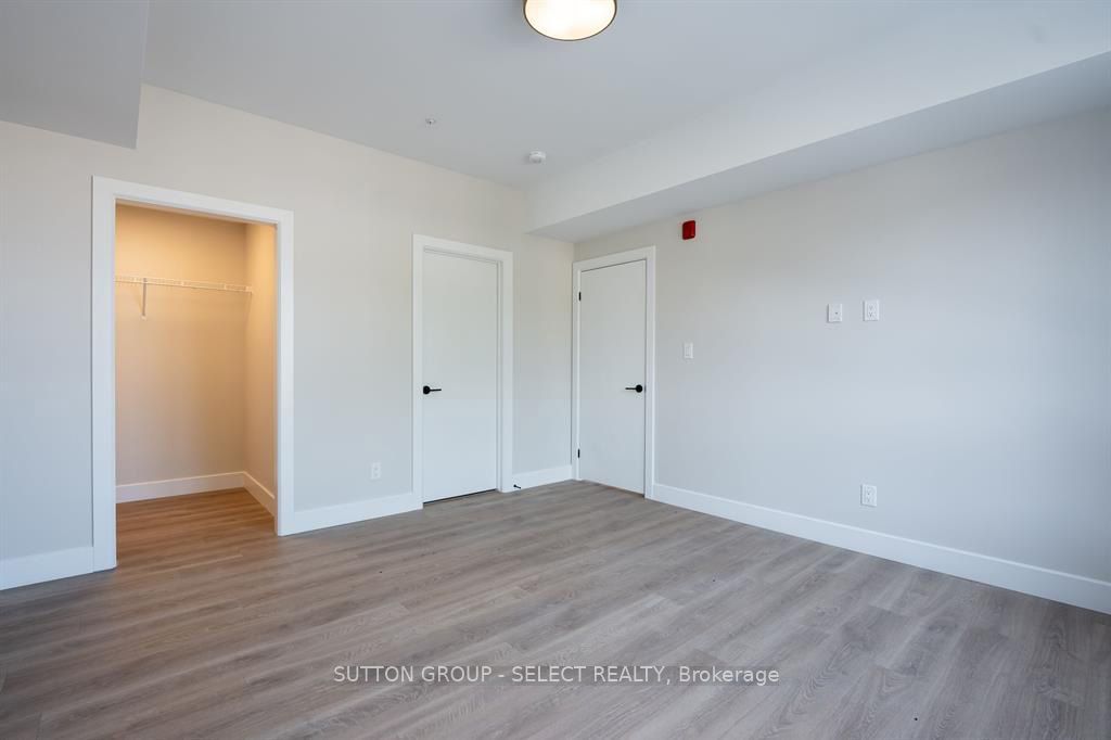15 James Street 403 Property Photo 13